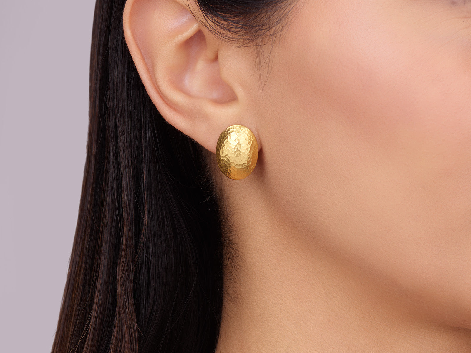 Gurhan Oval Dome Stud Earrings in 24K Yellow Gold