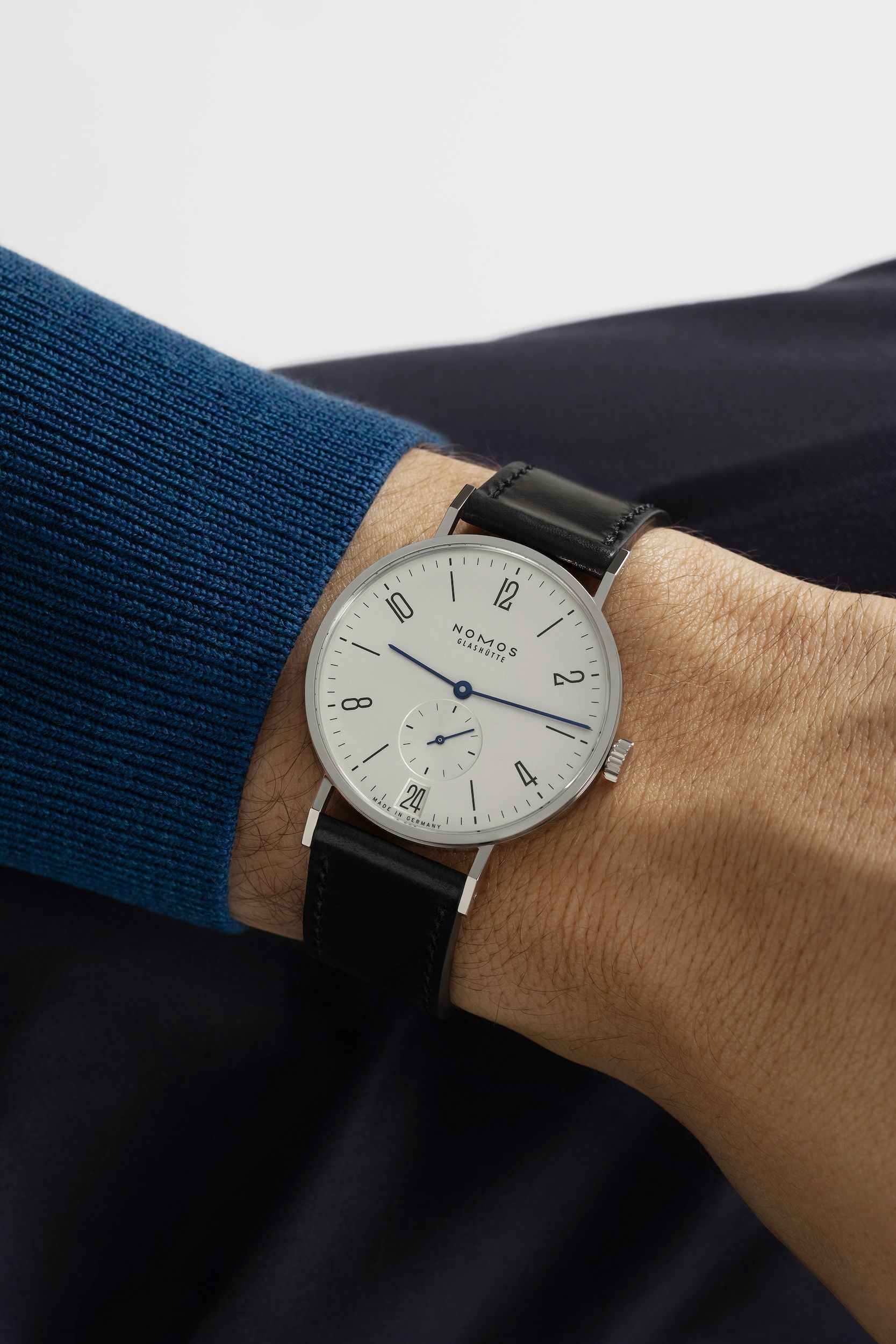 NOMOS Tangente 38 Date Ref. 130