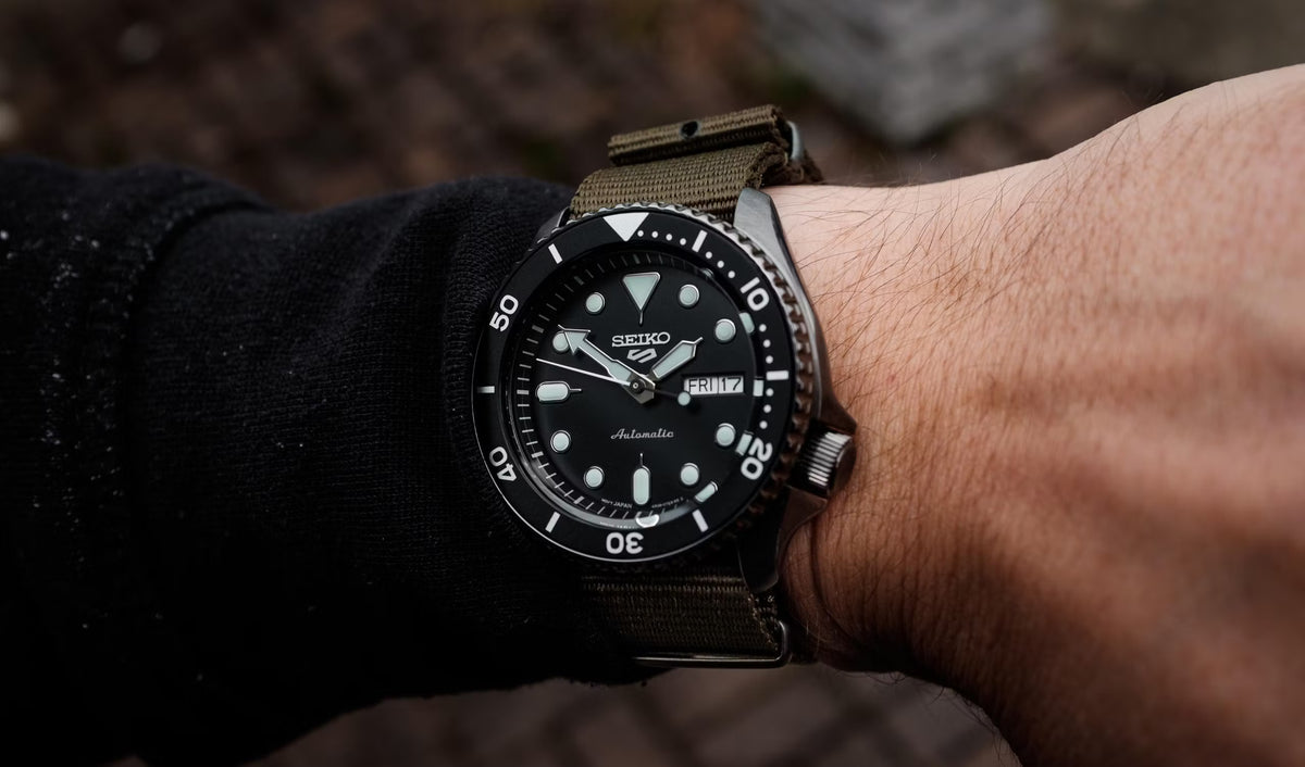 Seiko 5 Sport Black Dial & Green Strap Watch SRPD91
