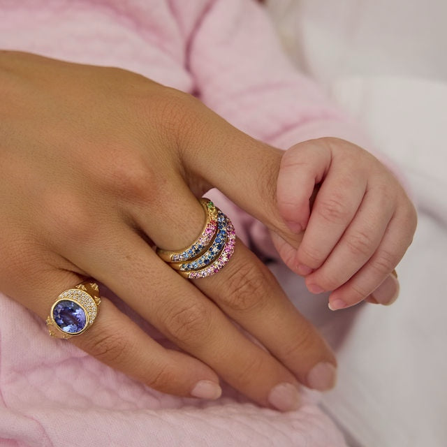 Eden Presley Shades of Blue Wave Ring in 14K Yellow Gold, Size 7