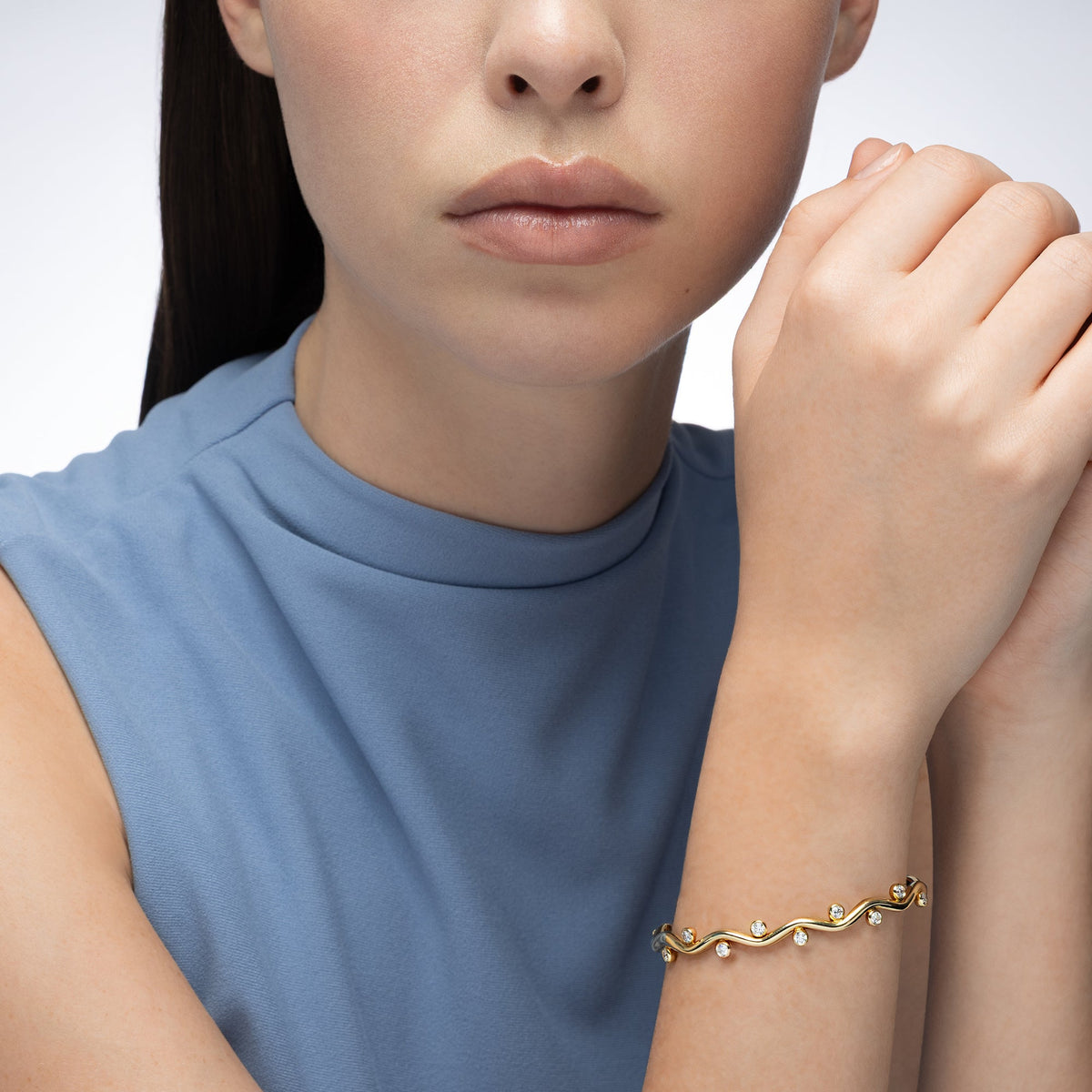 Mark Henry Diamond Riva Wavy Bangle in 18K Yellow Gold