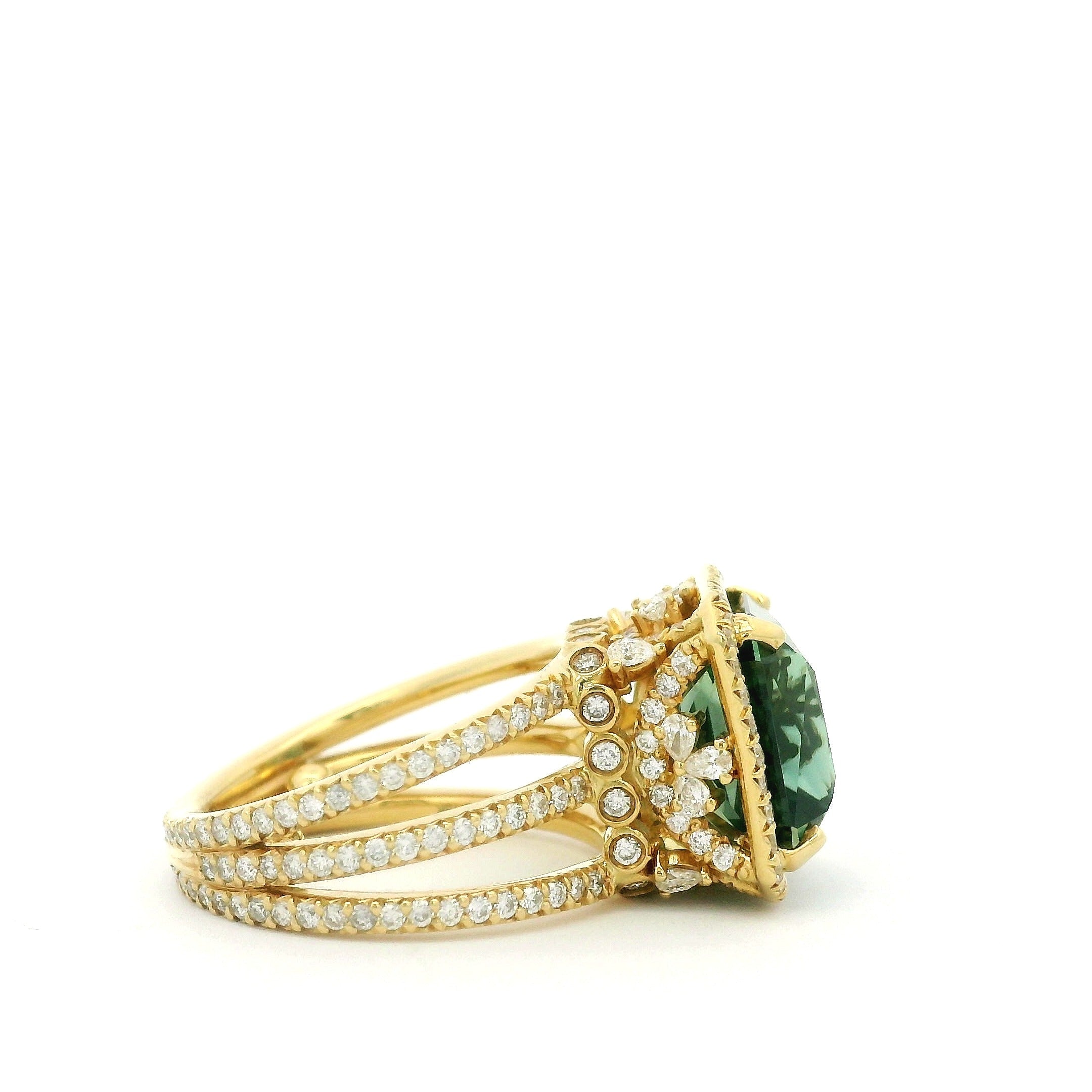 Erica Courtney Sapphire Amber Ring in 18K Yellow Gold, Size 5
