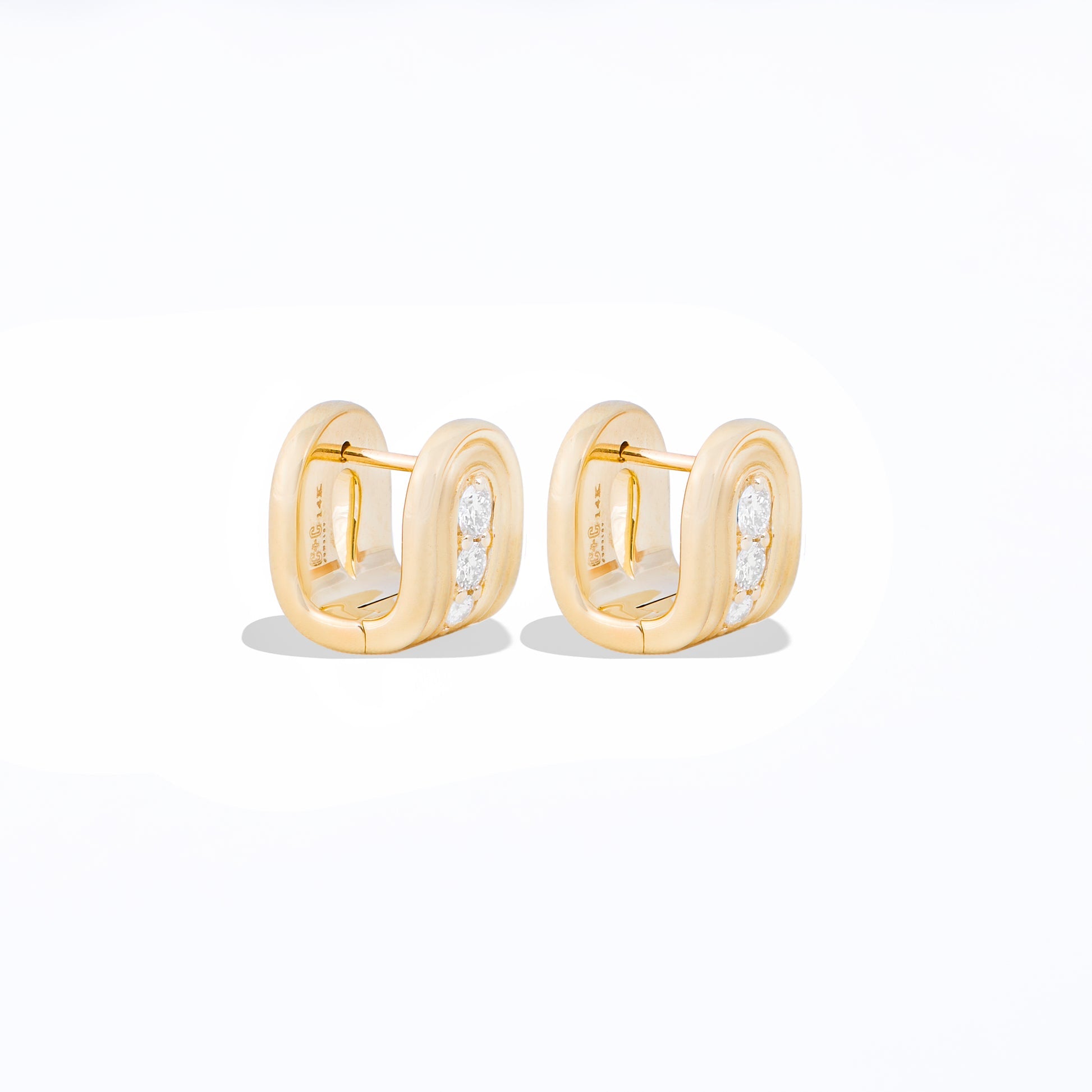 Campbell + Charlotte Nest Diamond Huggie Earrings in 14K Yellow Gold