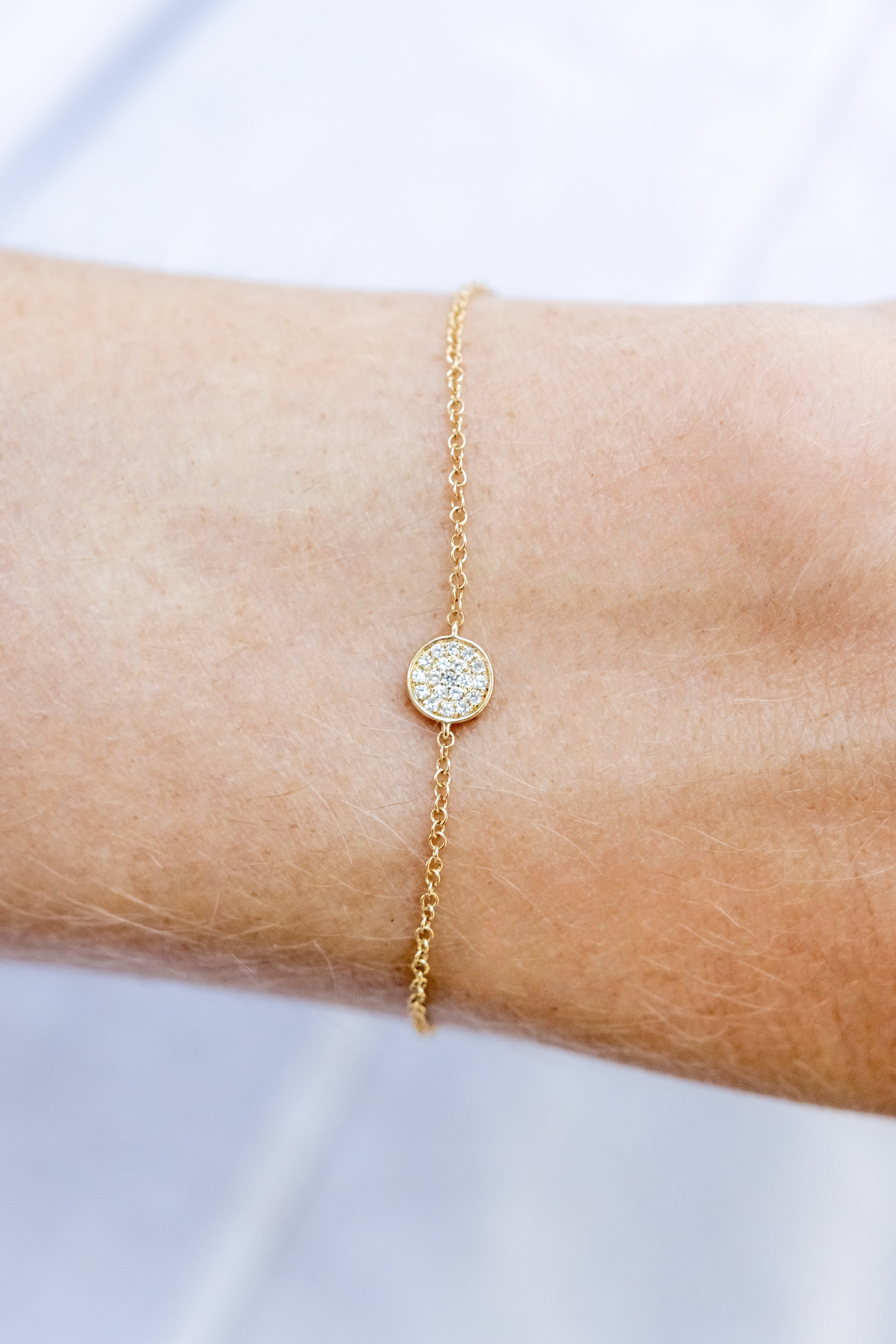 Pave Diamond Circle Bracelet in 14K Yellow Gold