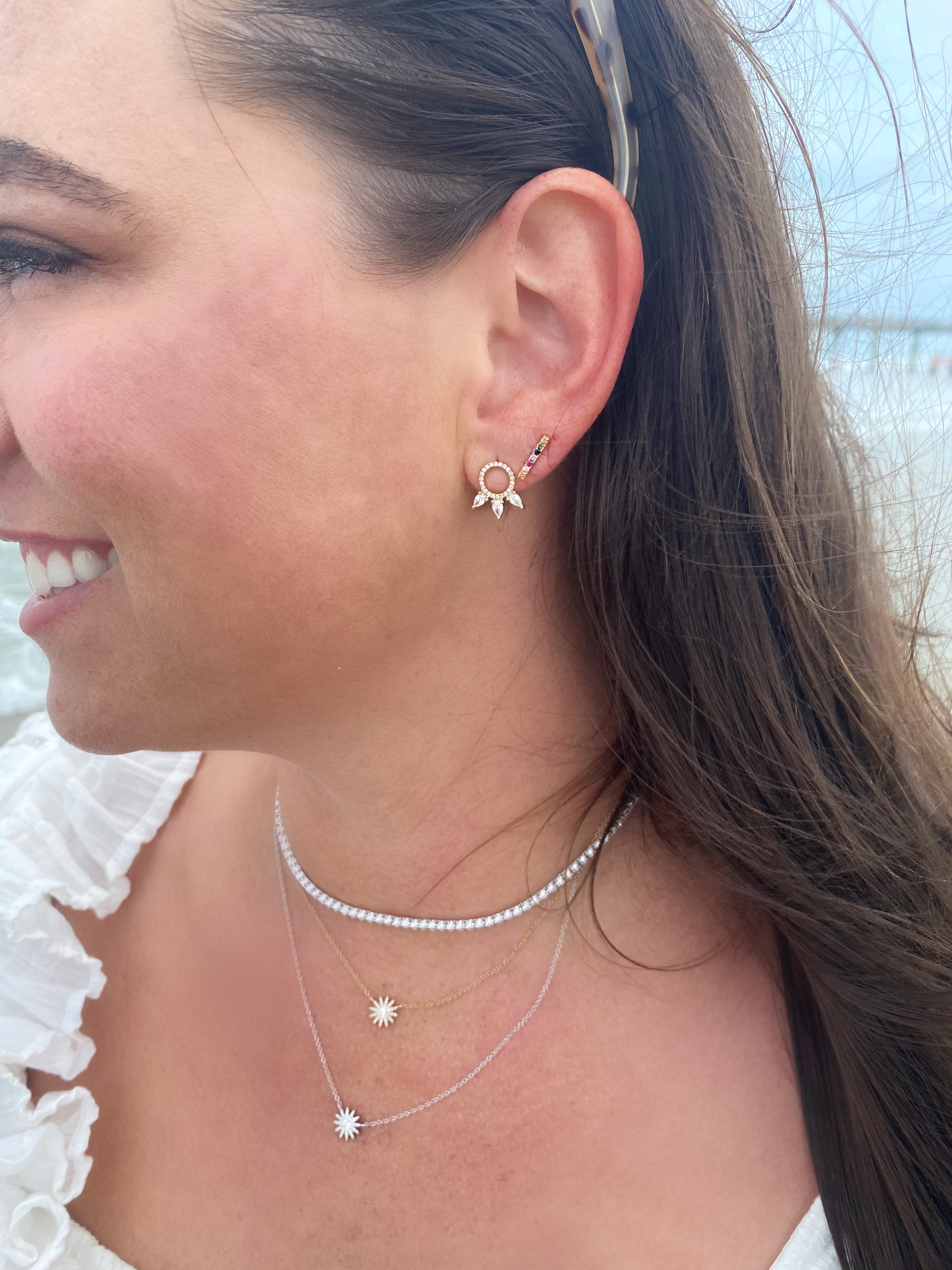 Rainbow Bar Stud Earrings in 14K Yellow Gold