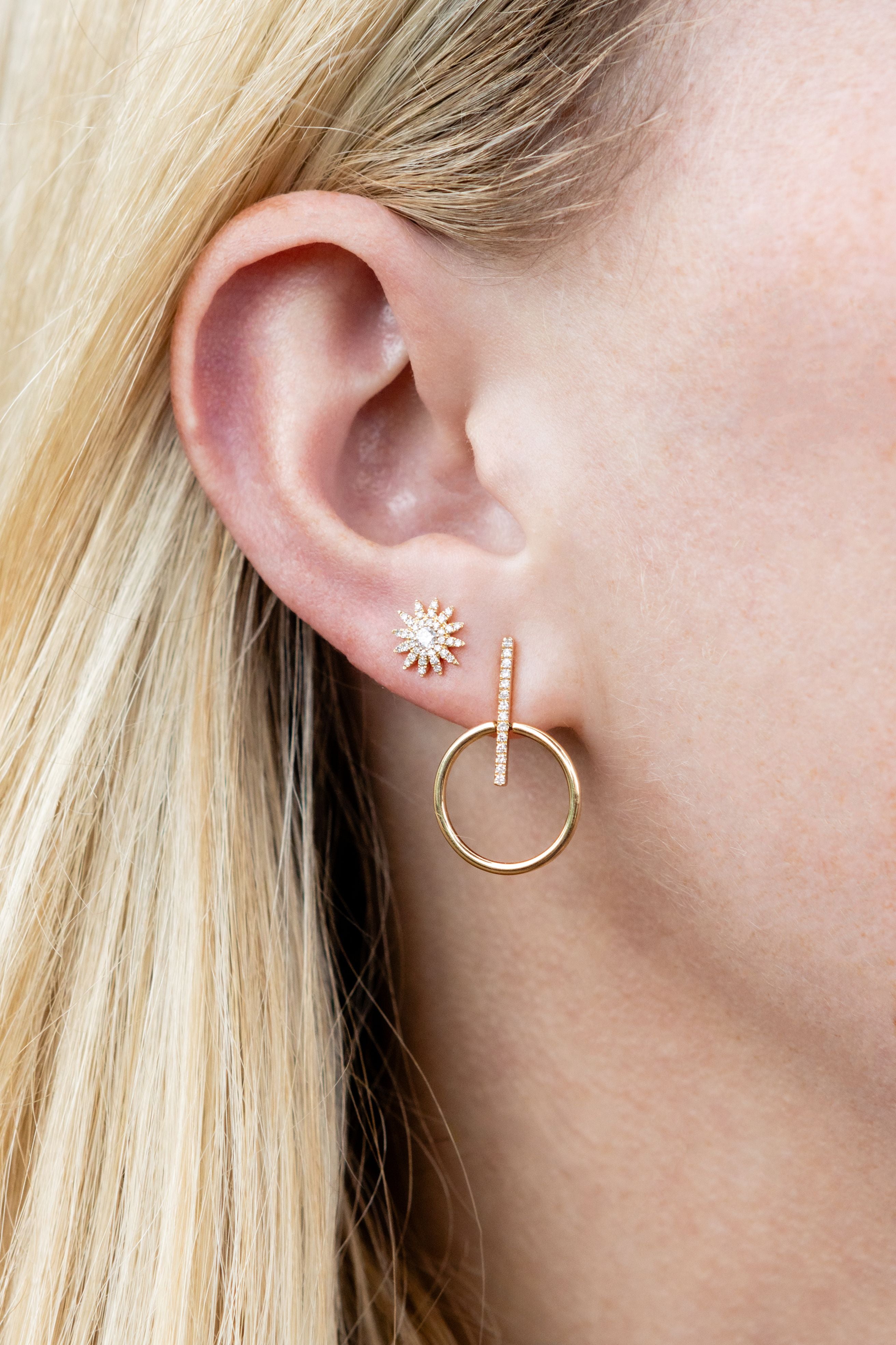 Open Circle with Diamond Bar Stud Earring in 14K Yellow Gold