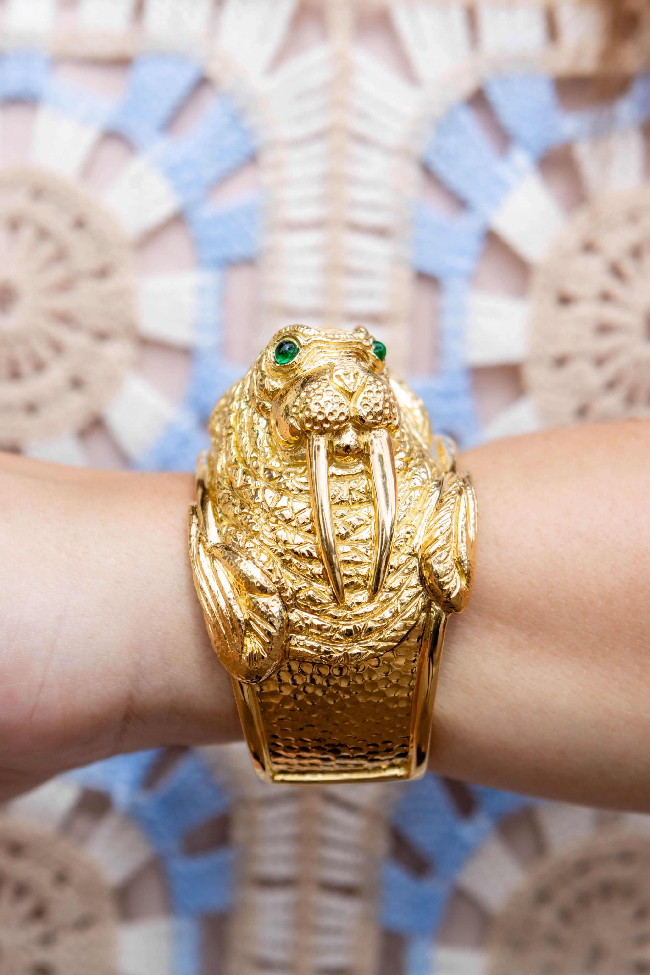 David Webb Repousse Walrus Emerald Cuff in 18K Yellow Gold