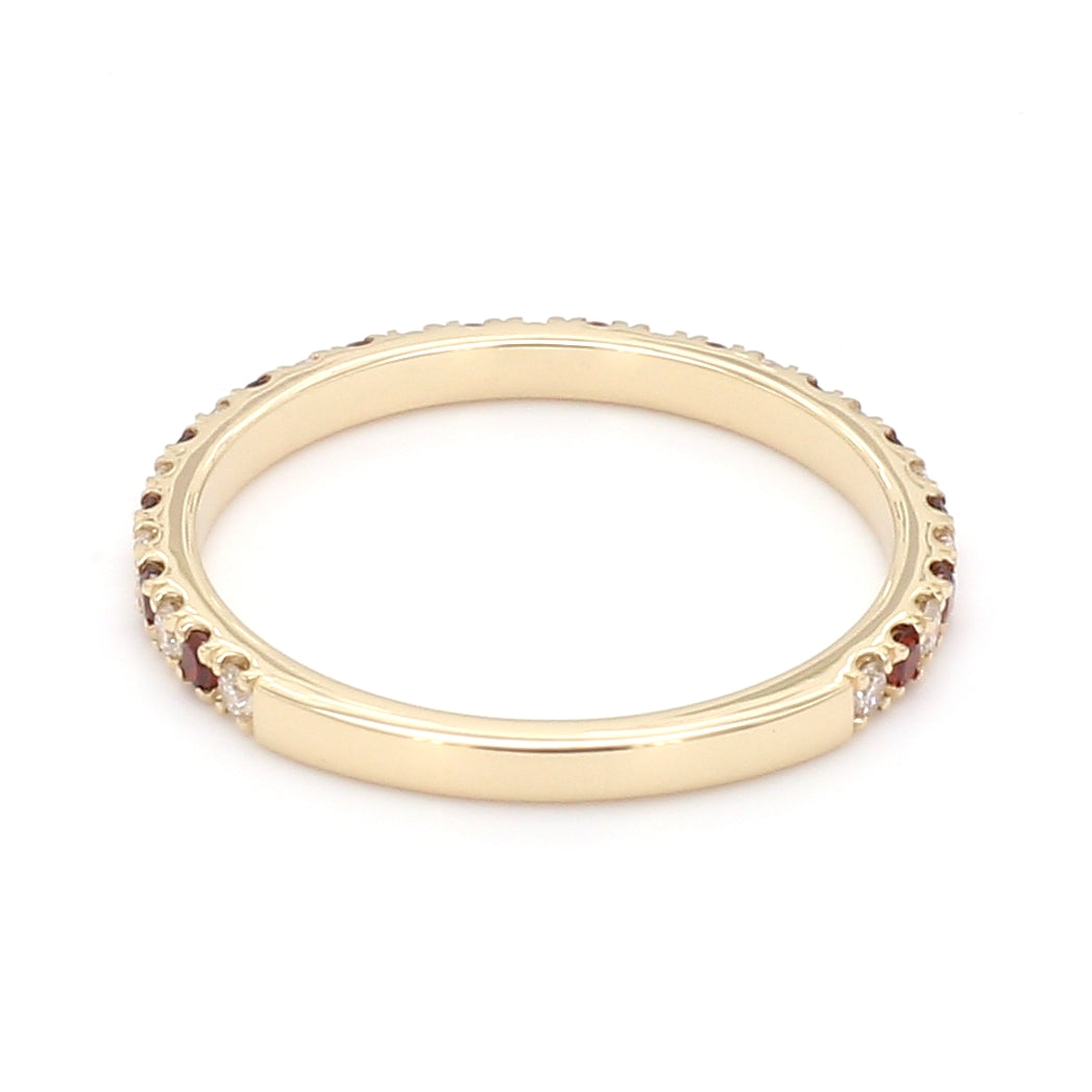 Alternating Garnet Diamond Ring in 14K Yellow Gold, Size 6.5
