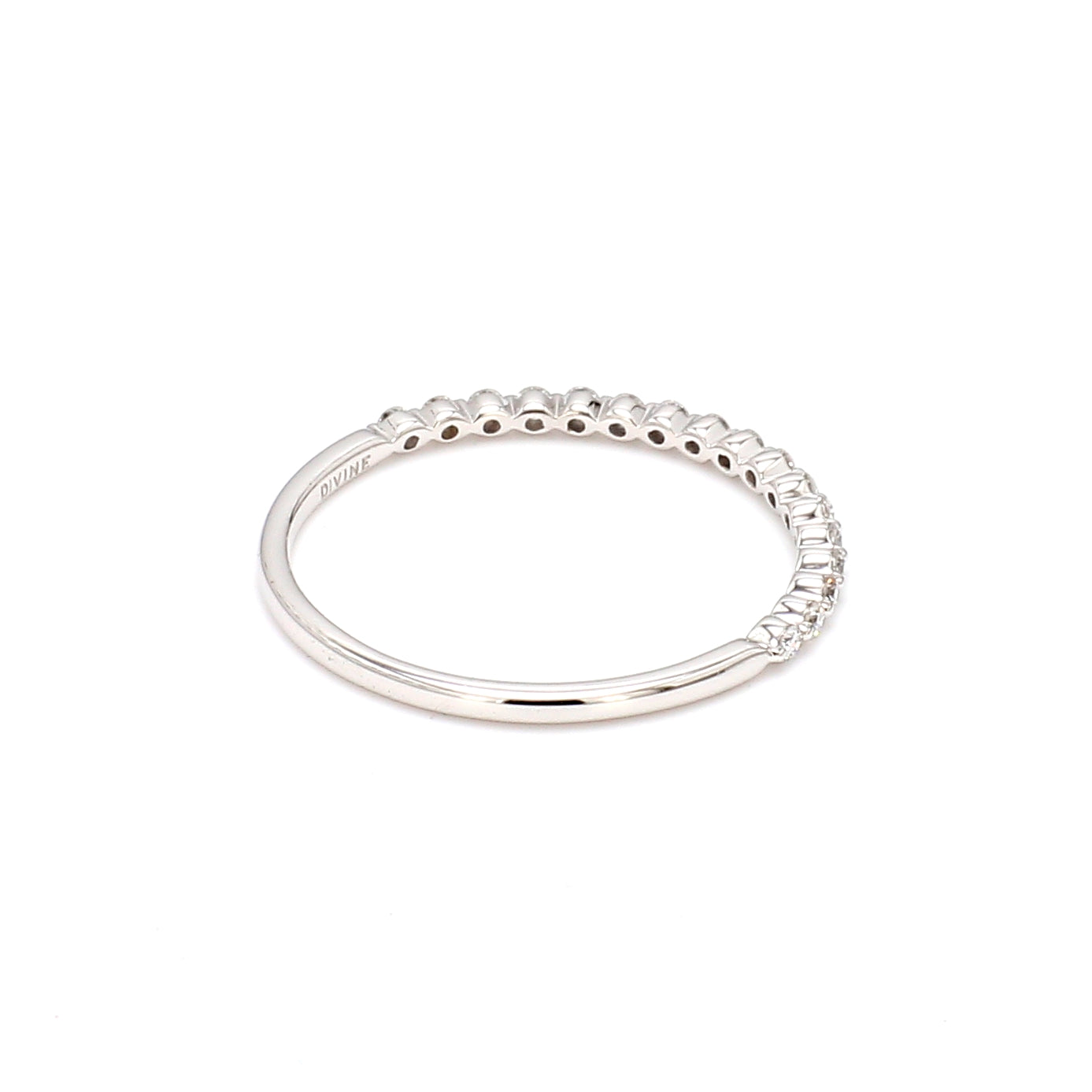 Halfway Single Prong 0.15CT Diamond Band in 14K White Gold, Size 6