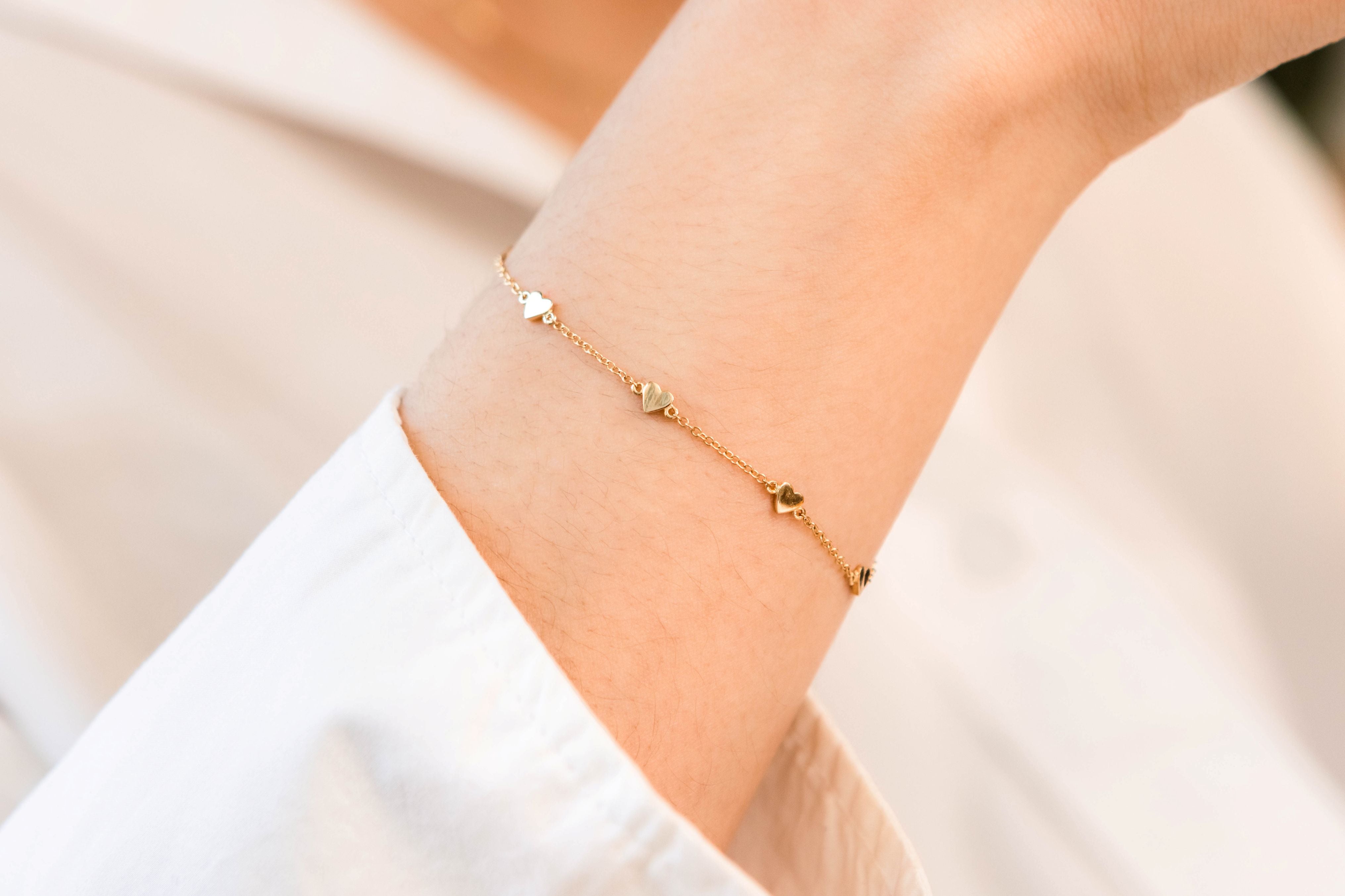 Heart Station Bracelet in 14K Yellow Gold