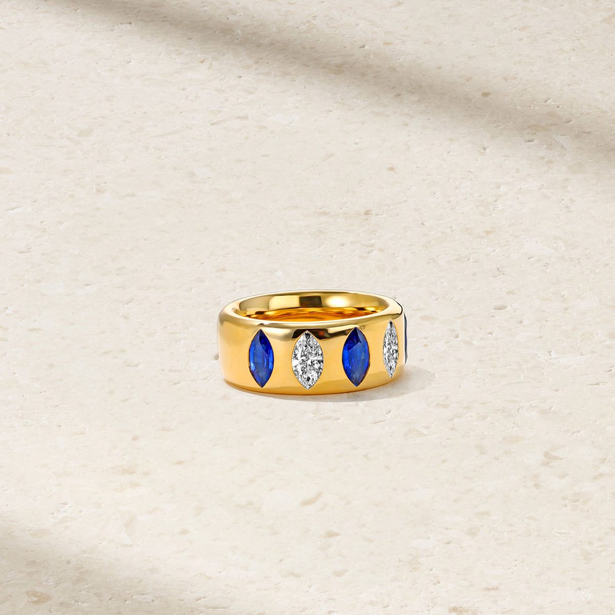 Mark Henry Diamond & Sapphire Grand Guardian Ring in 18K Yellow Gold, Size 7