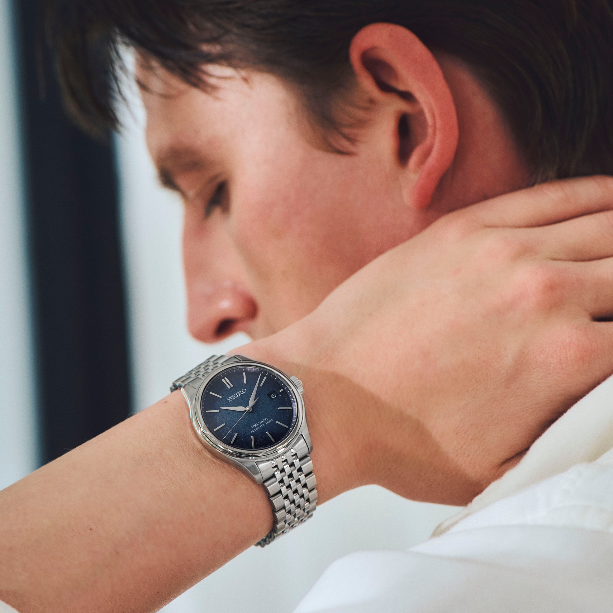 Seiko Luxe Presage Classic Watch SPB525