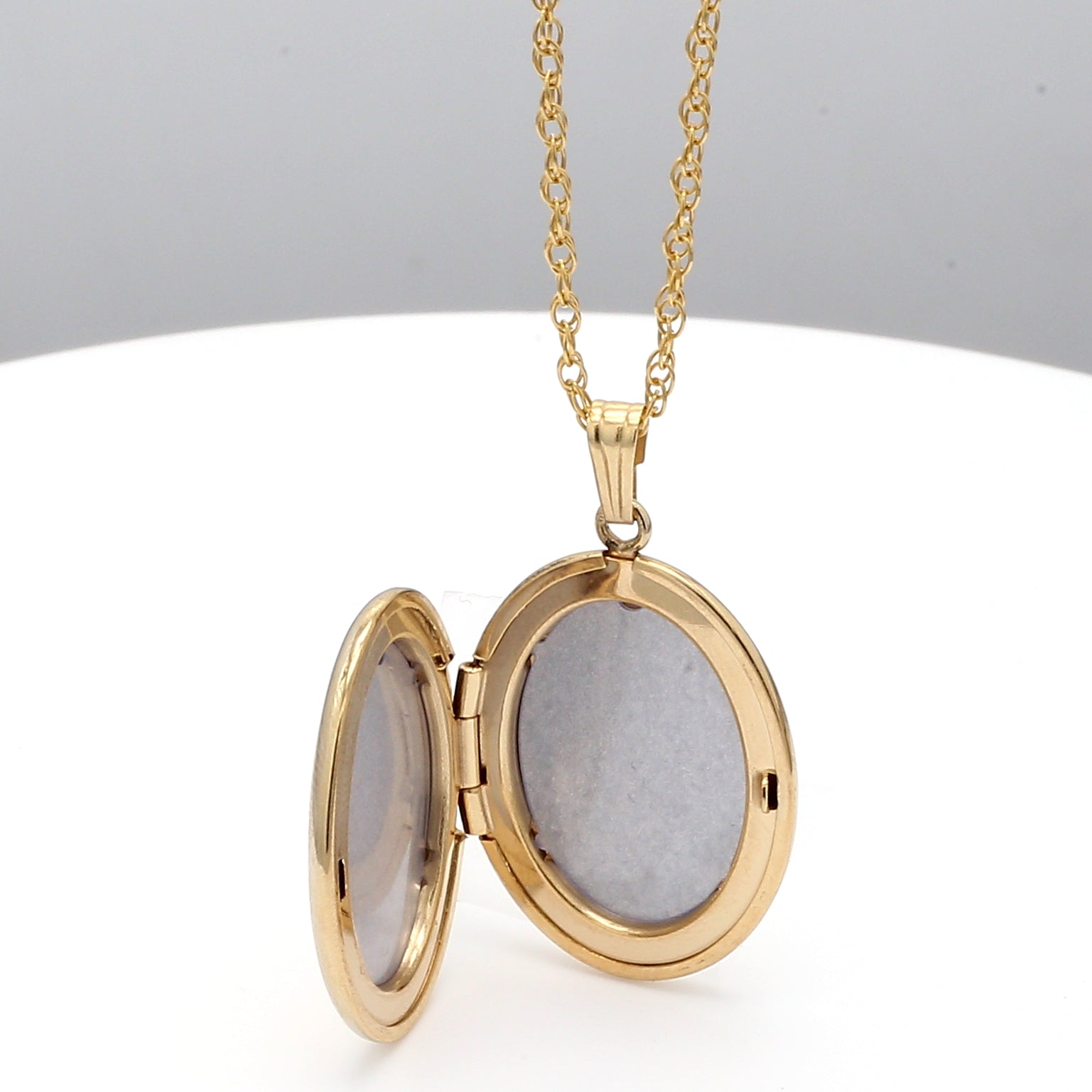 Polished Oval Locket Necklace in 14K Yellow Gold Filled, 20" Length