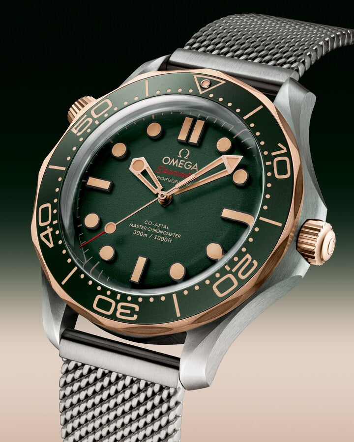 Omega Seamaster Green Dial 42MM 210.90.42.20.10.001