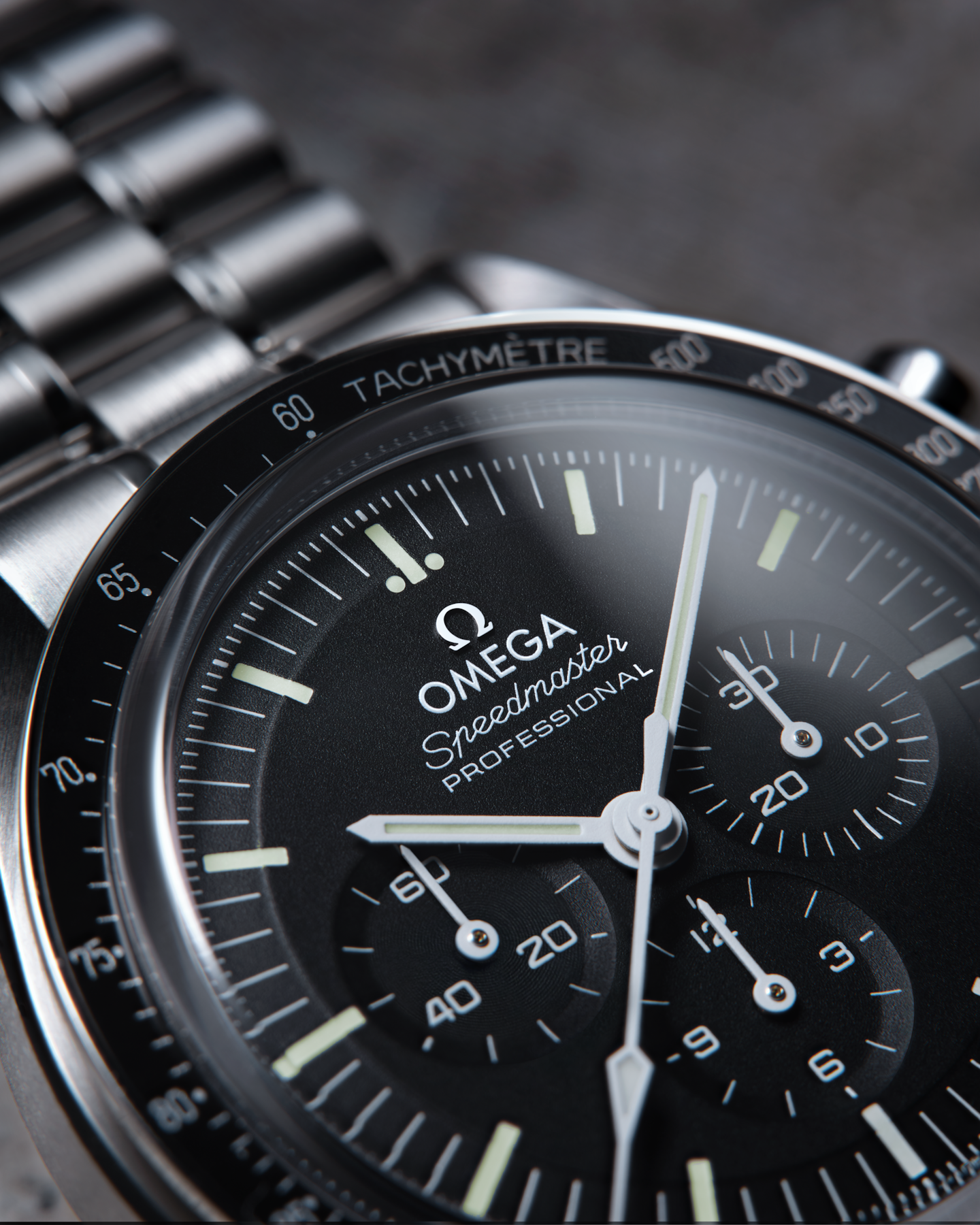 Omega Speedmaster Moonwatch Pro 42MM 310.30.42.50.01.002