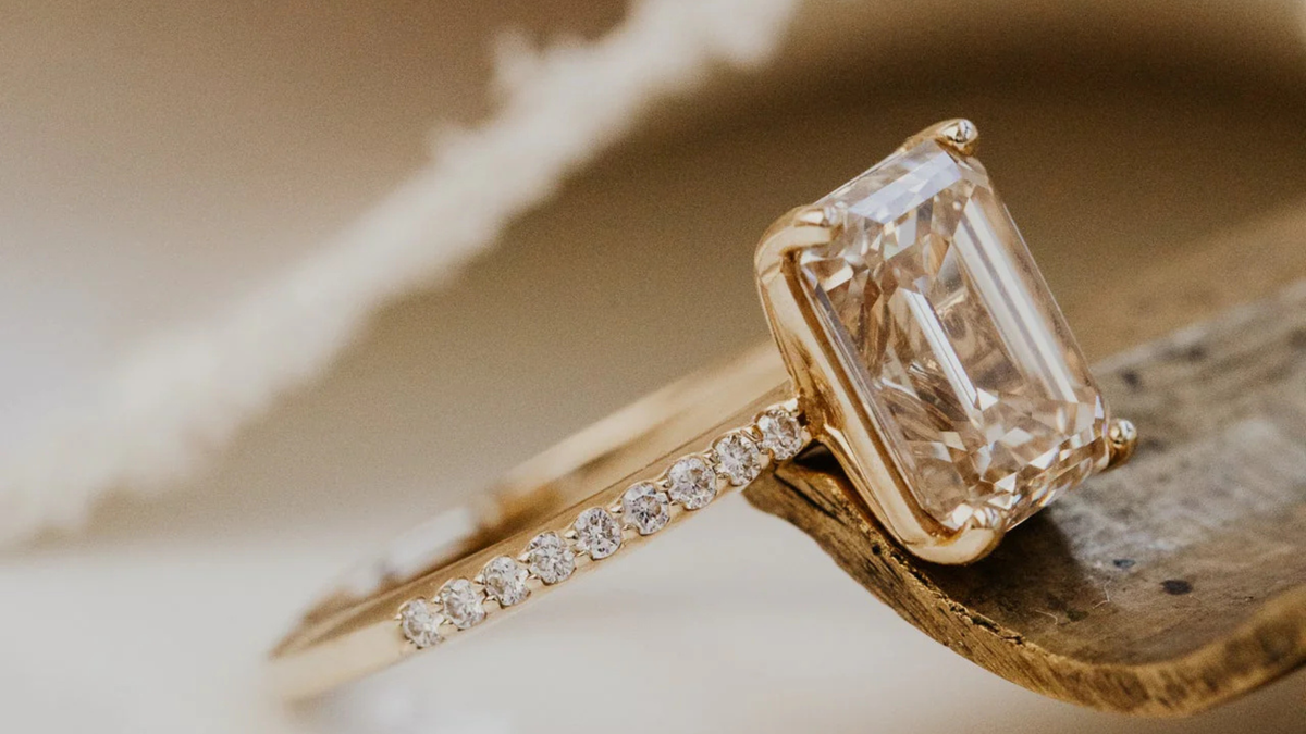 Why Warm Natural Diamonds Are Suddenly Cool Again