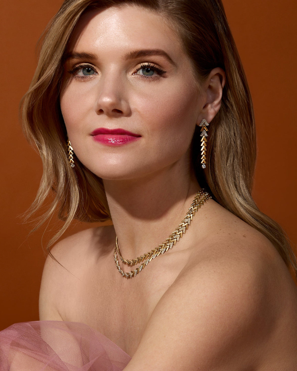 Campbell + Charlotte Spark Chevron Diamond Link Necklace in 14K Yellow Gold