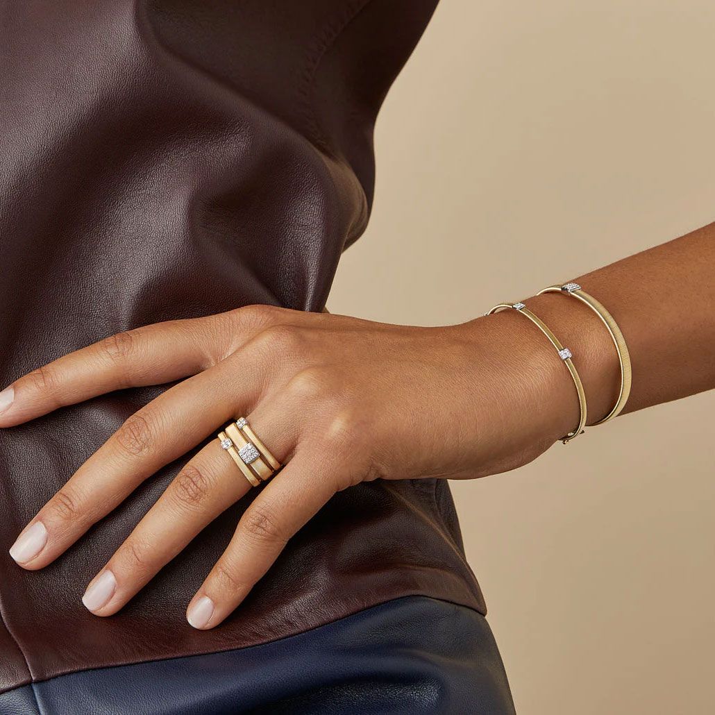Marco Bicego Single Strand Masai Bracelet with Three Diamond Stations