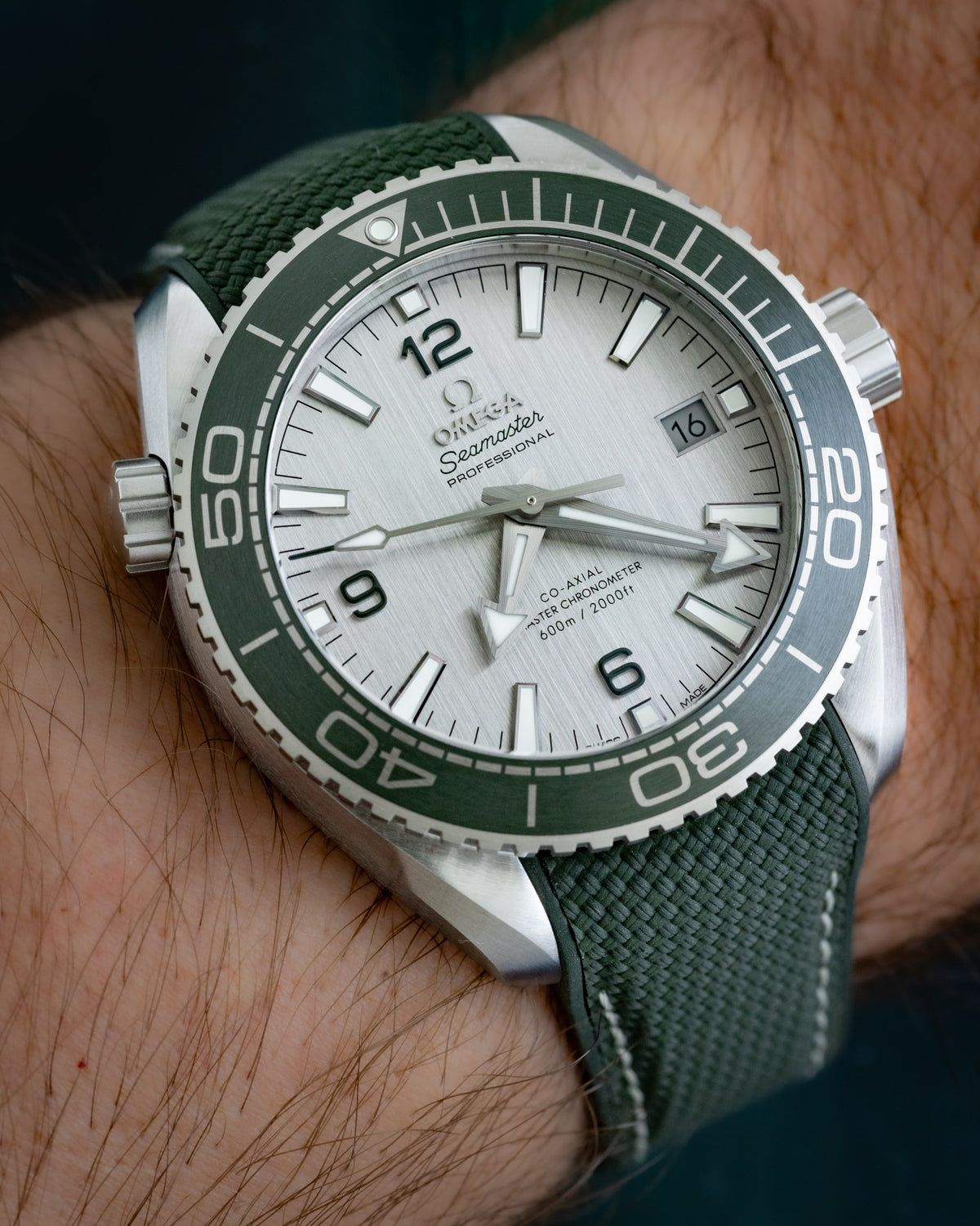 Omega Seamaster Planet Ocean 43.5MM 215.32.44.21.06.001