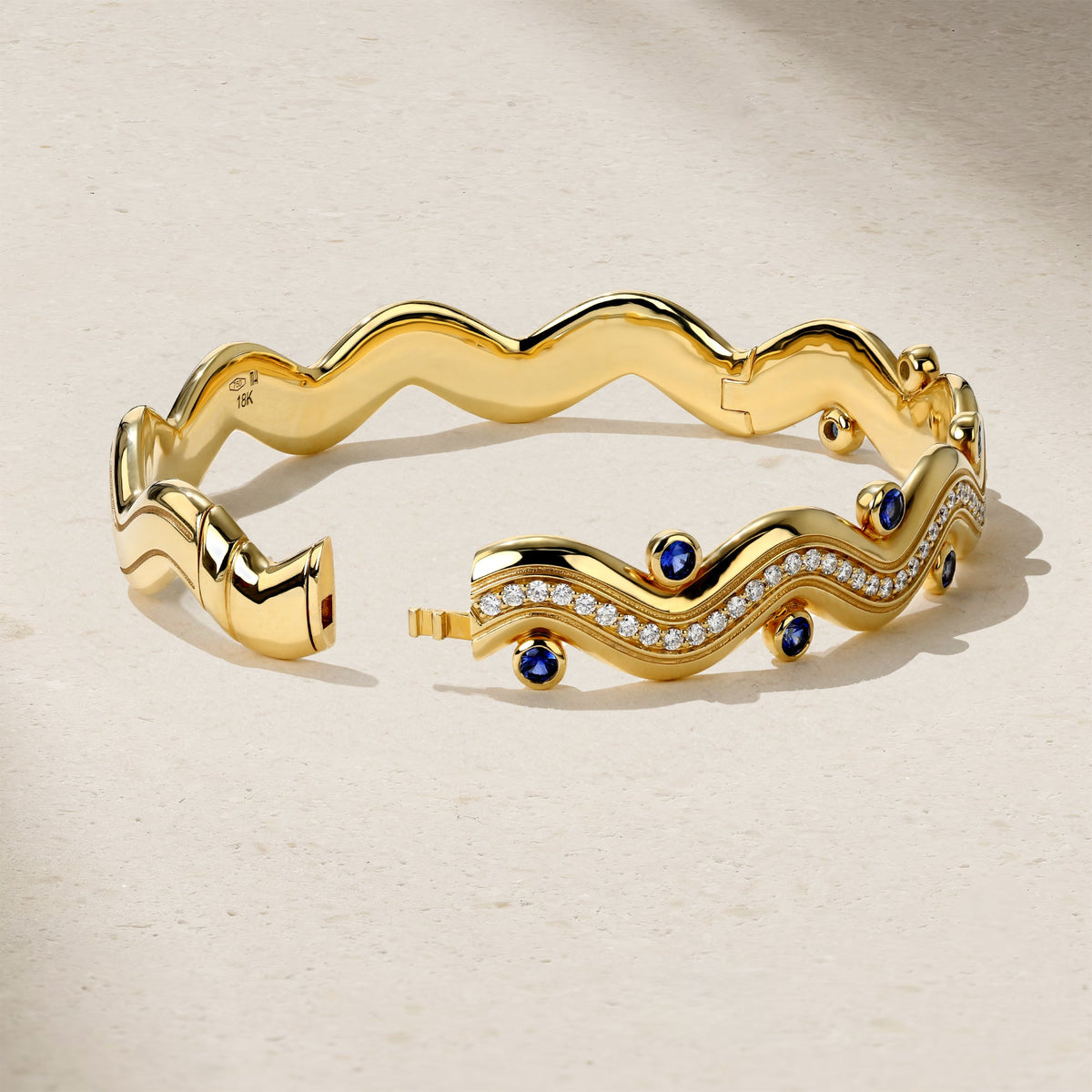 Mark Henry Sapphire Riva Surge Bangle in 18K Yellow Gold