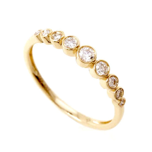 Diamond Bezel Set Graduated Band Ring in 14K Yellow Gold, Size 8