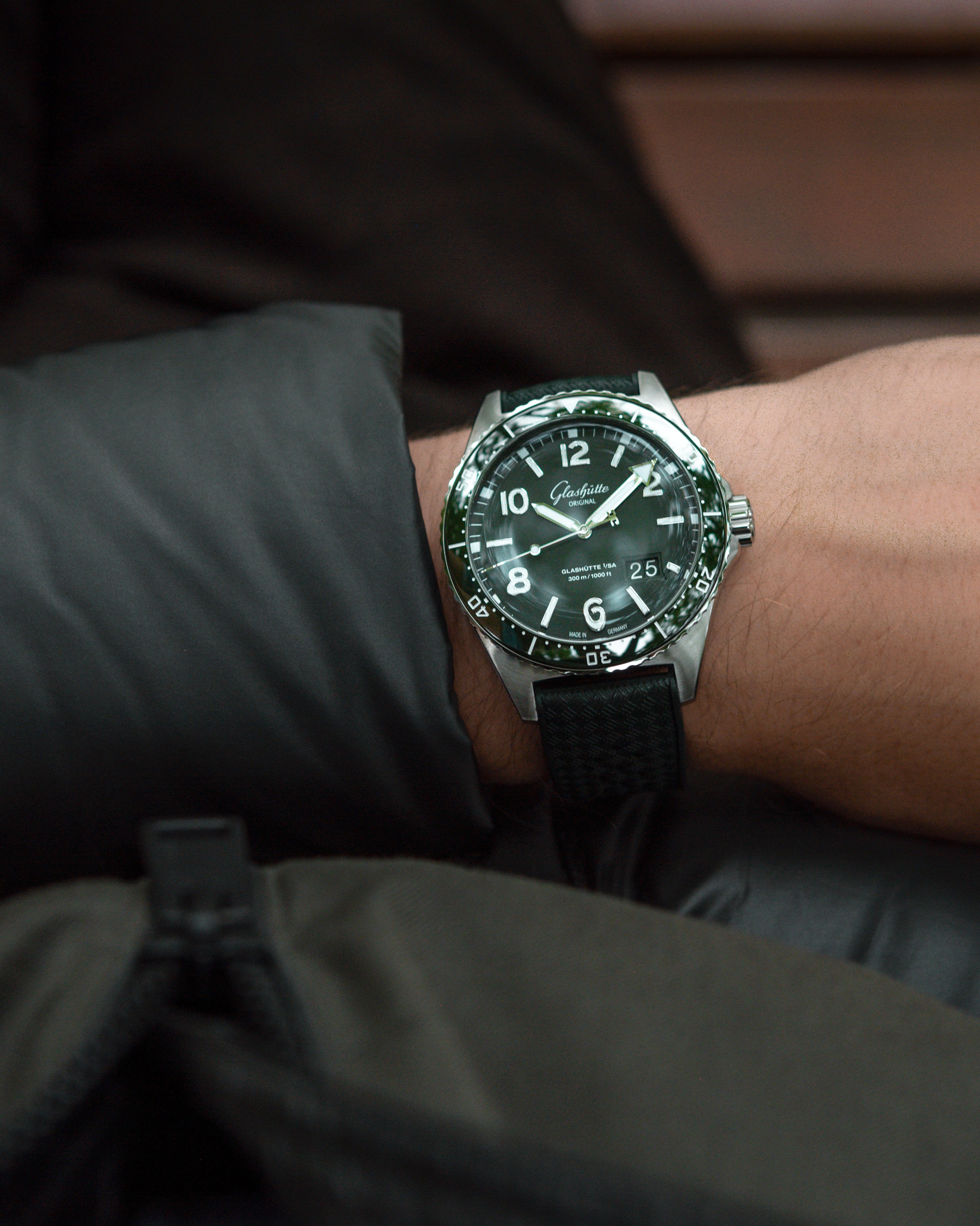 Glashutte Original SeaQ Panorama Date Watch Green Rubber Strap