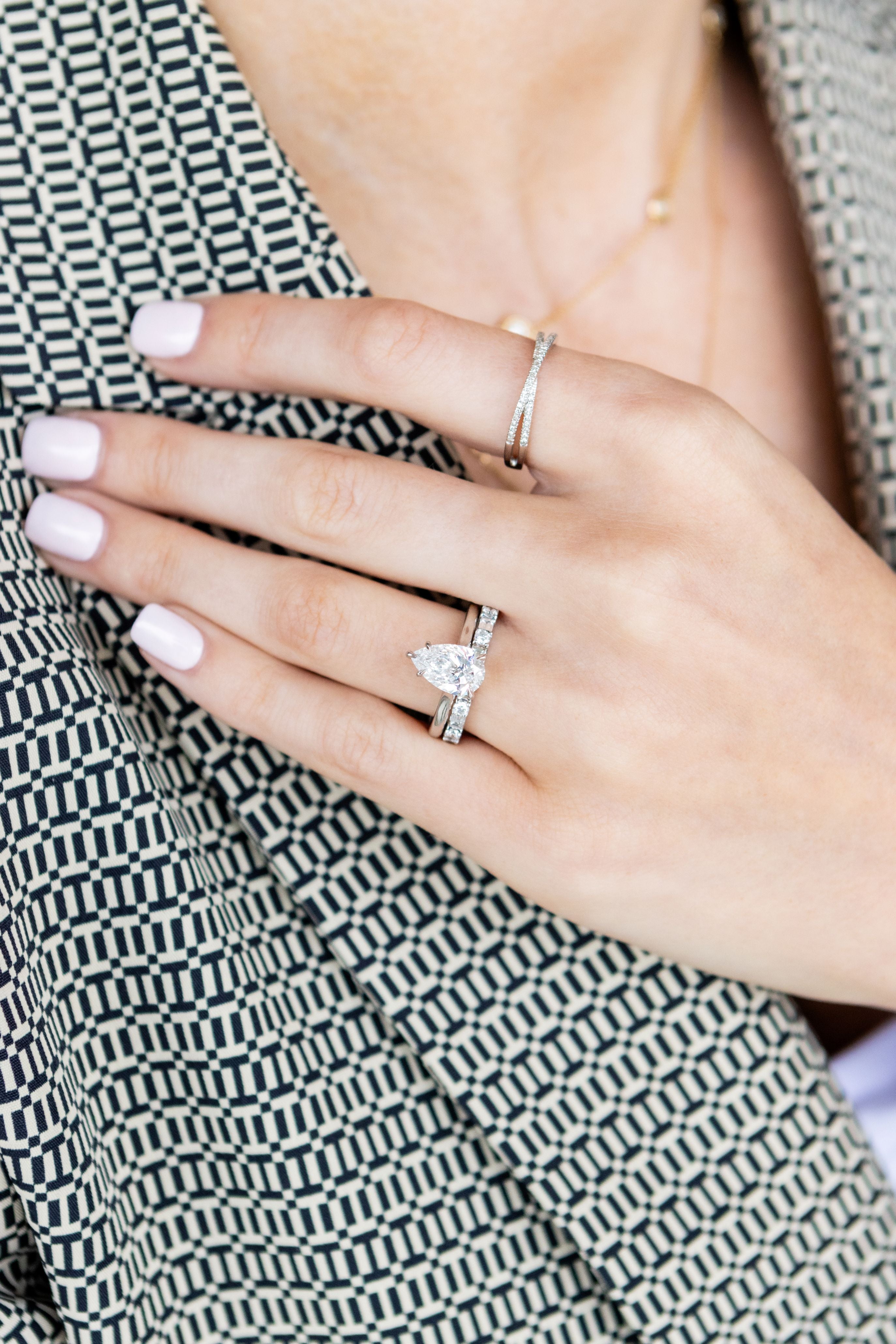 Diamond Crossover Ring in 14K White Gold, Size 6