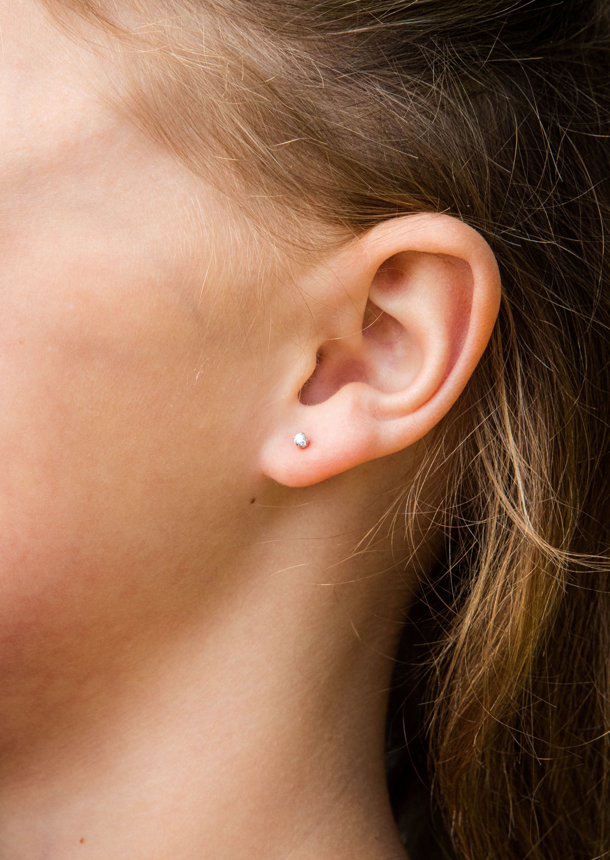 Children's Amethyst Stud Earrings in 14K Yellow Gold