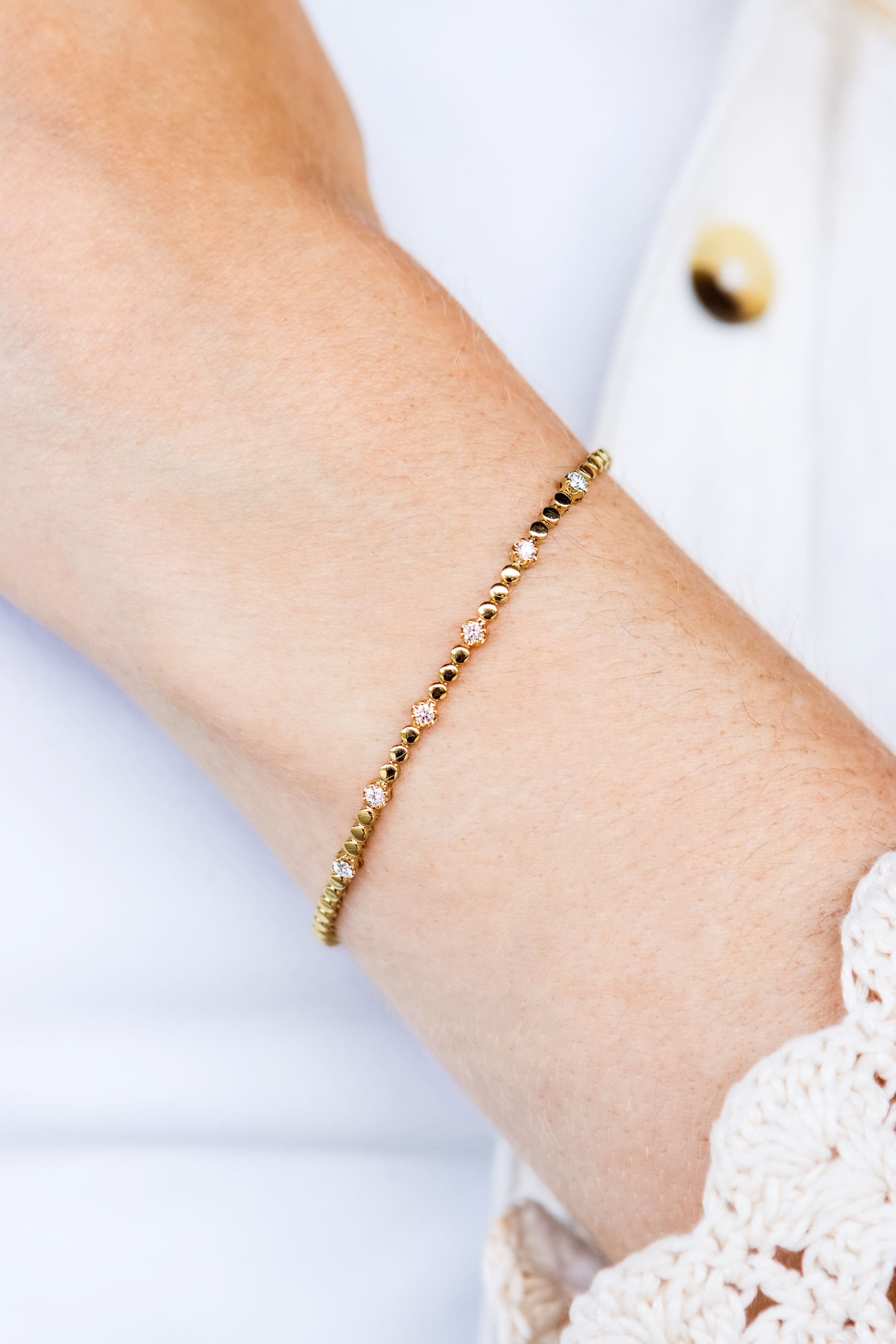 6 Diamond Station Bracelet in 14K Yellow Gold
