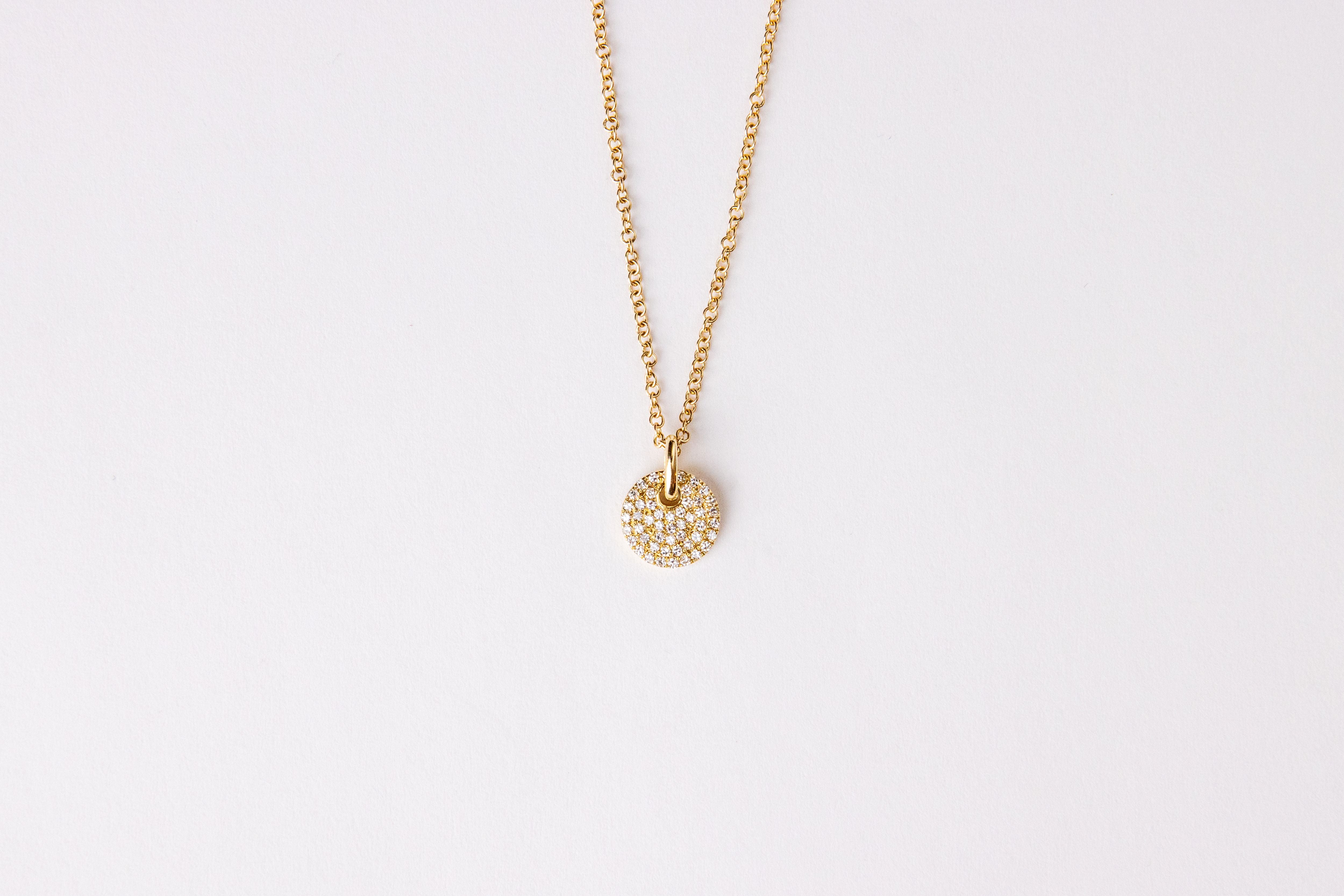 Pave Disc Pendant Necklace in 14K Yellow Gold
