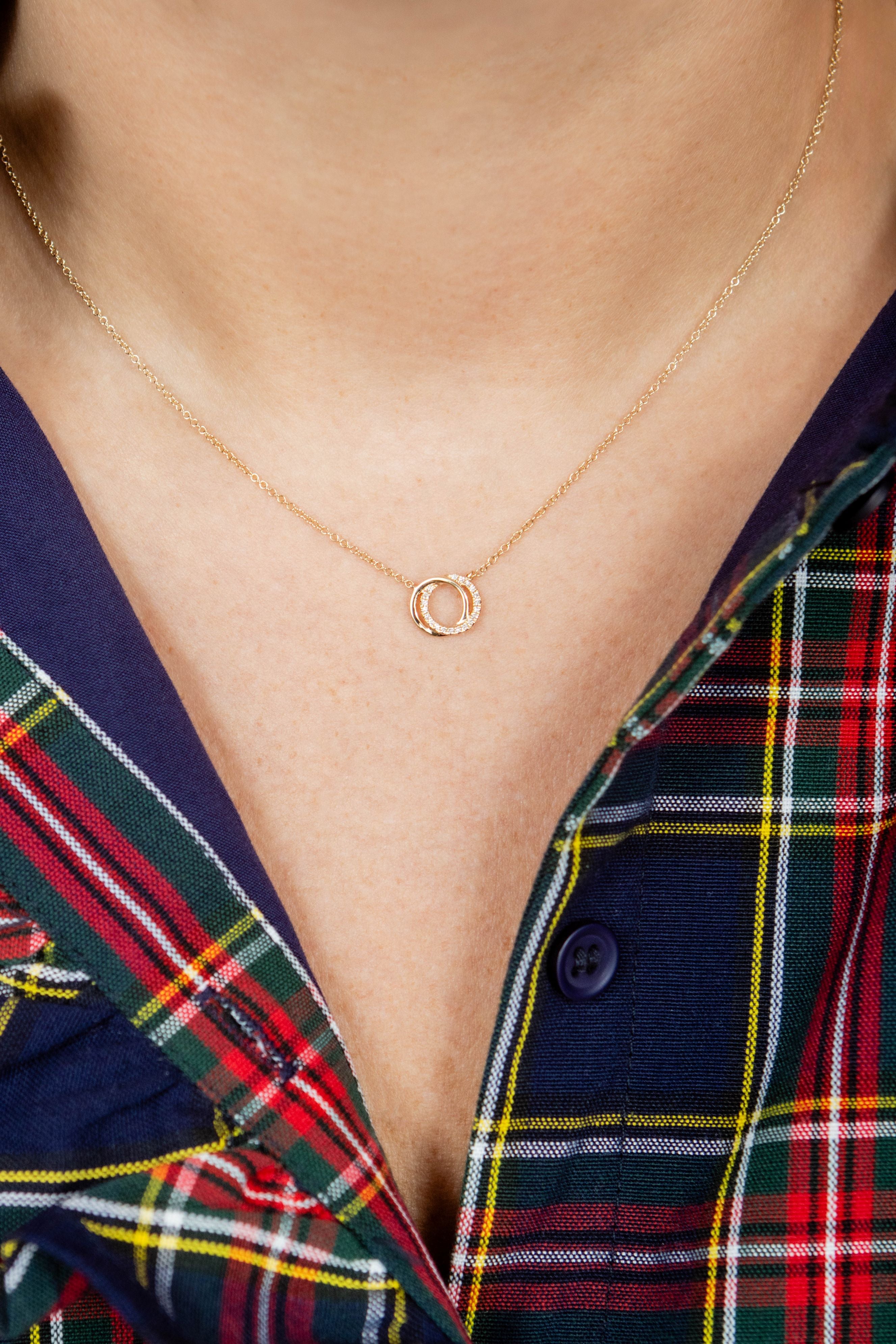 Interlocking Circles Diamond Pendant Necklace in 14K Yellow Gold