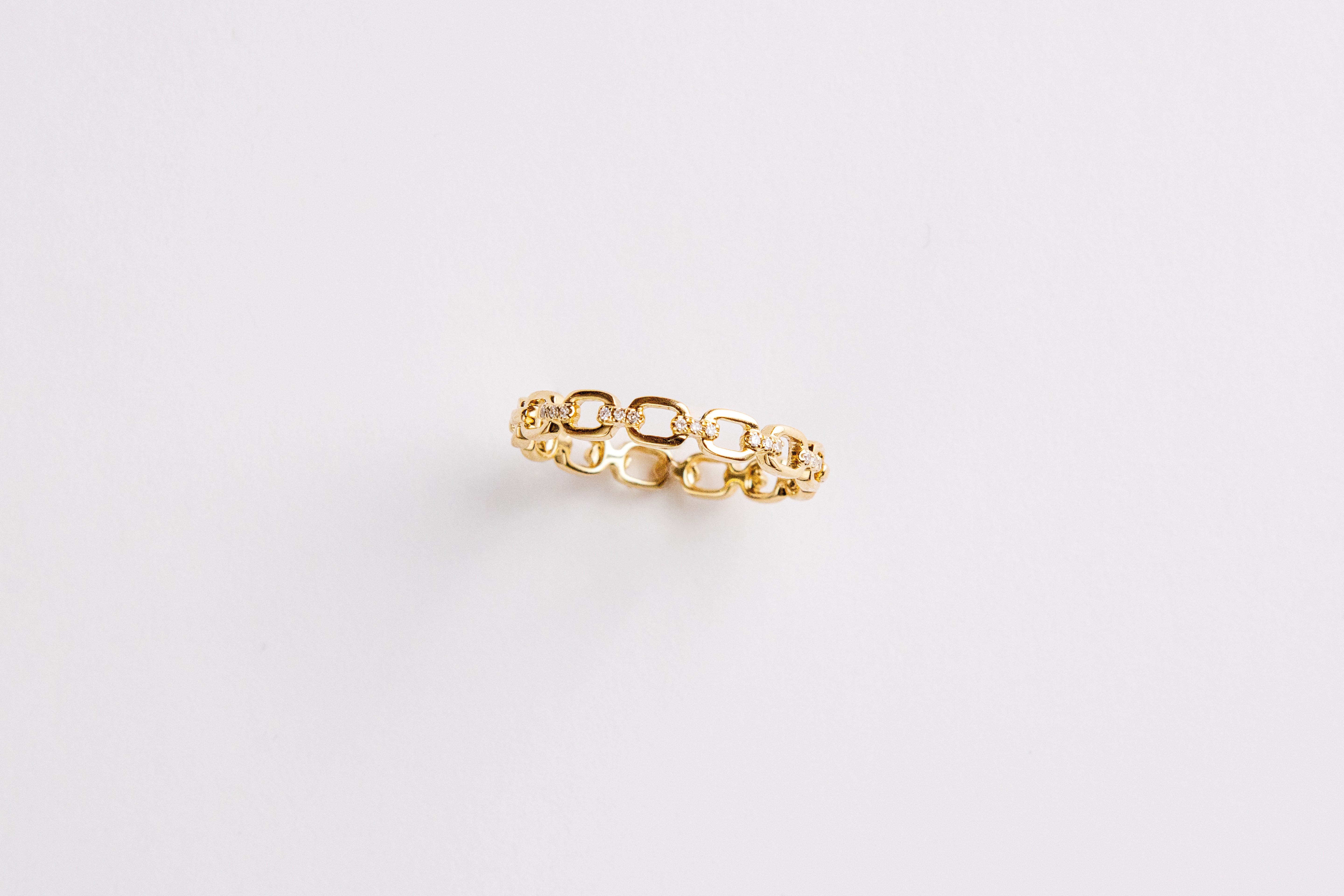 Diamond Link Ring in 14K Yellow Gold, Size 6