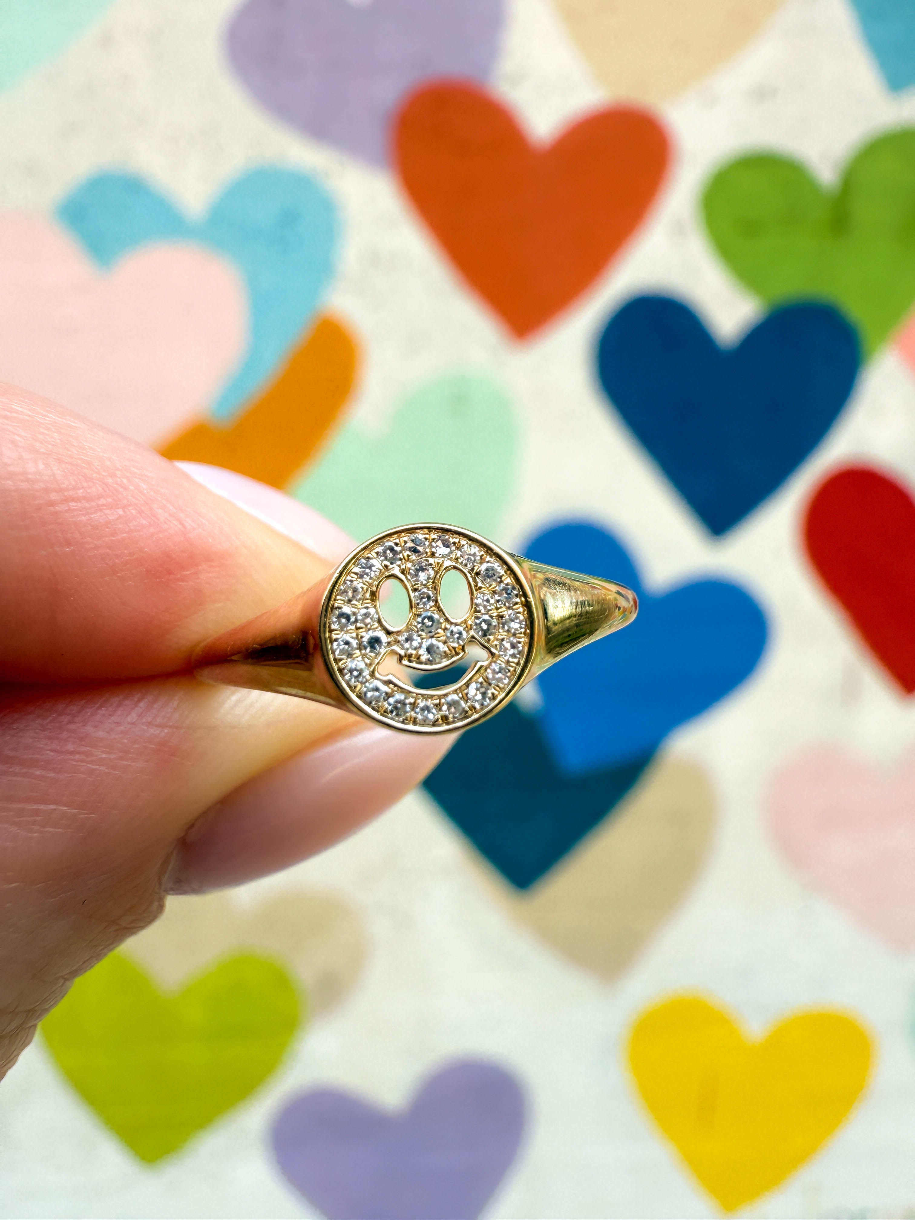 Pave Diamond Smiley Face Signet Ring in 14K Yellow Gold, Size 5