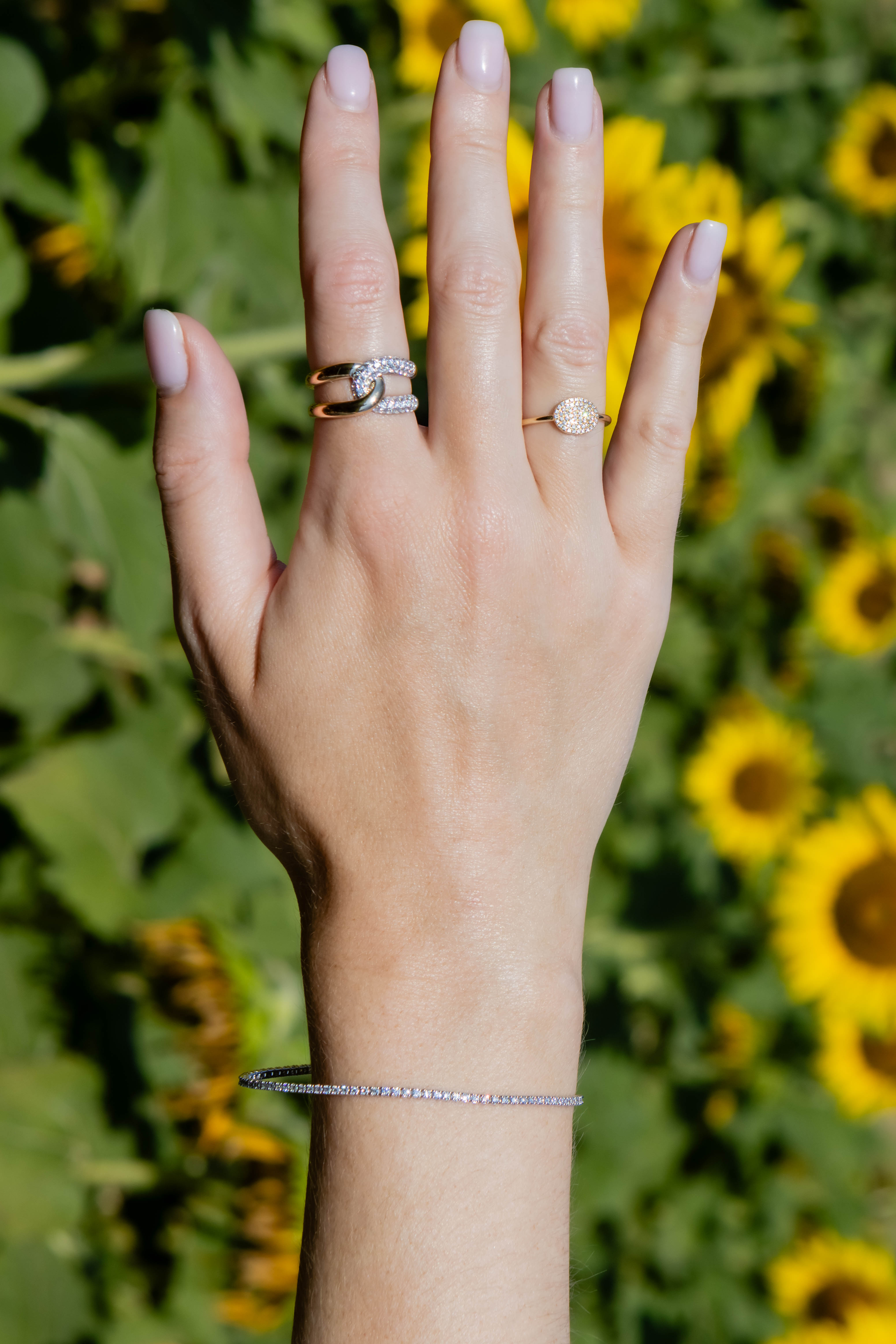 Diamond Pave Oval Ring in 14K Yellow Gold, Size 6