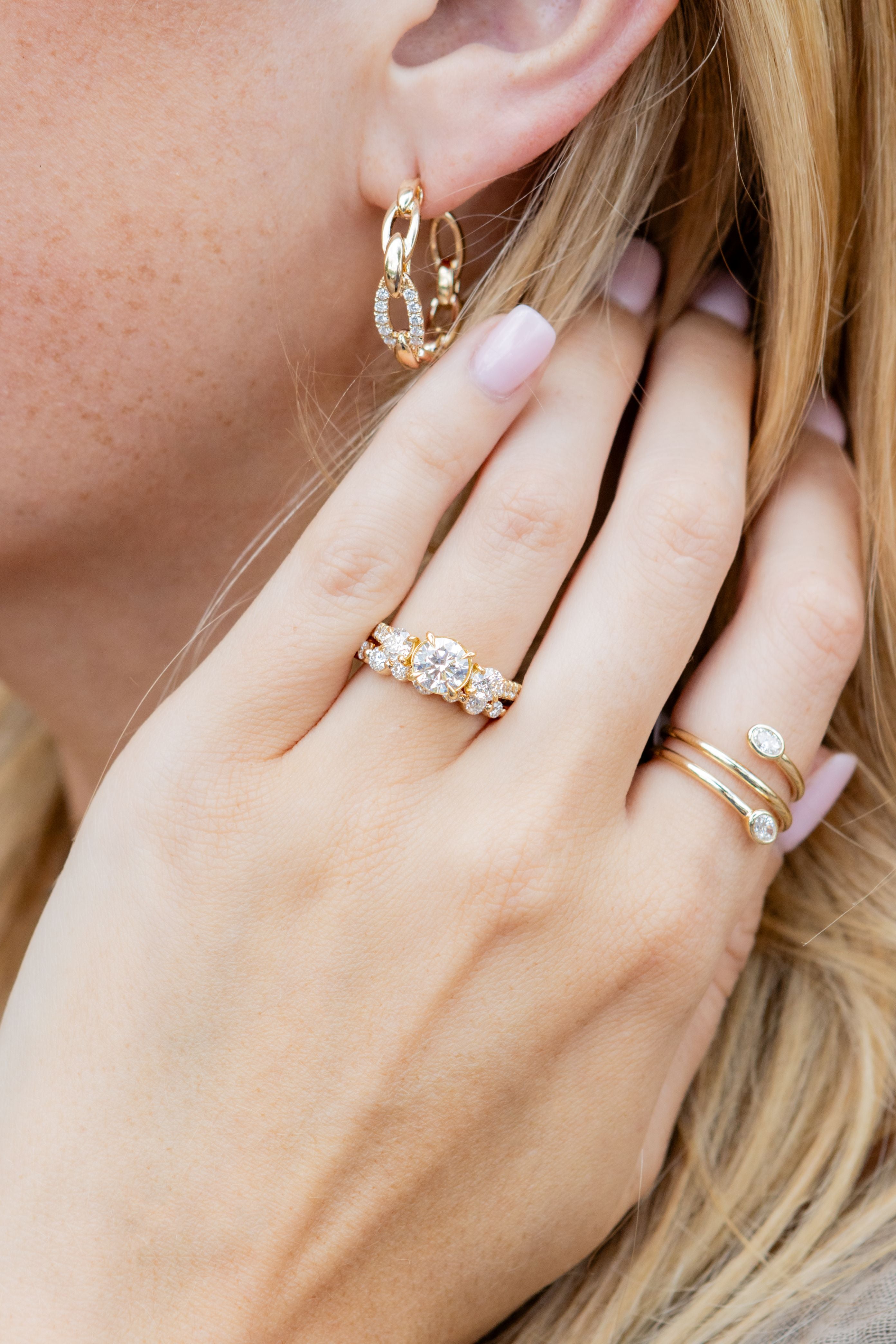 Oval Diamond Coil Ring in 14K Yellow Gold, Size 7