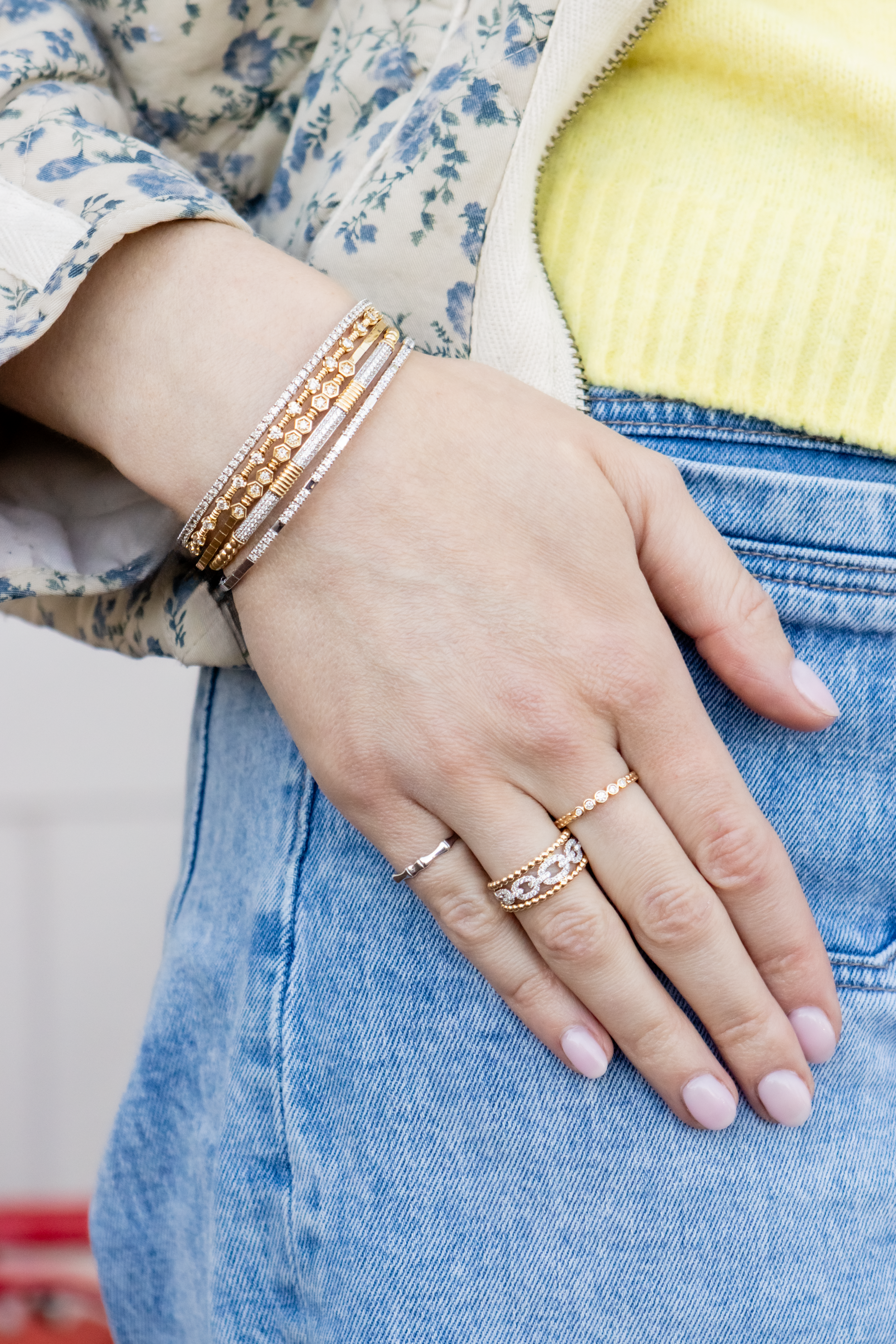 Round Diamond Station Flex Bracelet in 14K Yellow Gold