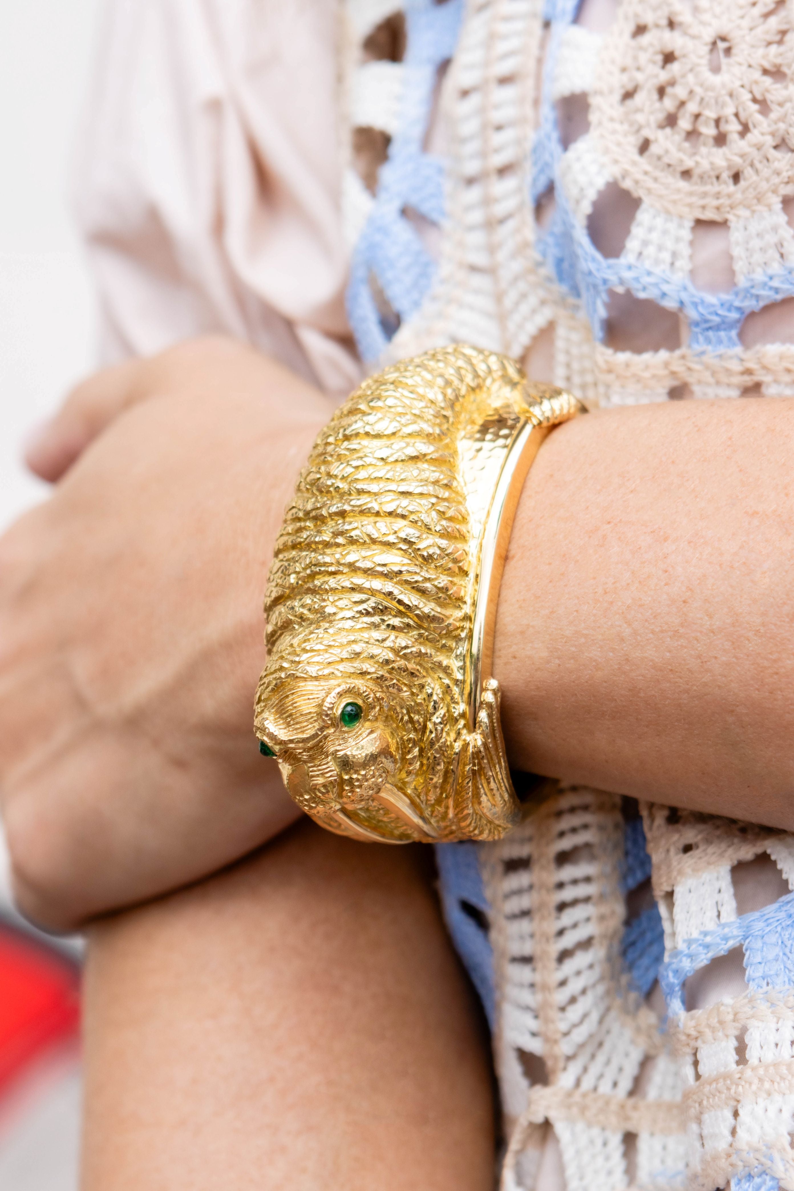 David Webb Repousse Walrus Emerald Cuff in 18K Yellow Gold