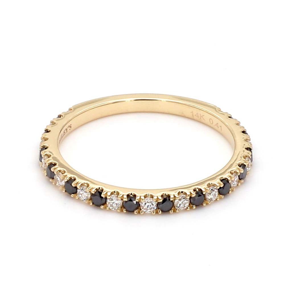 Alternating Black & White Diamond Band in 14K Yellow Gold, Size 6.5
