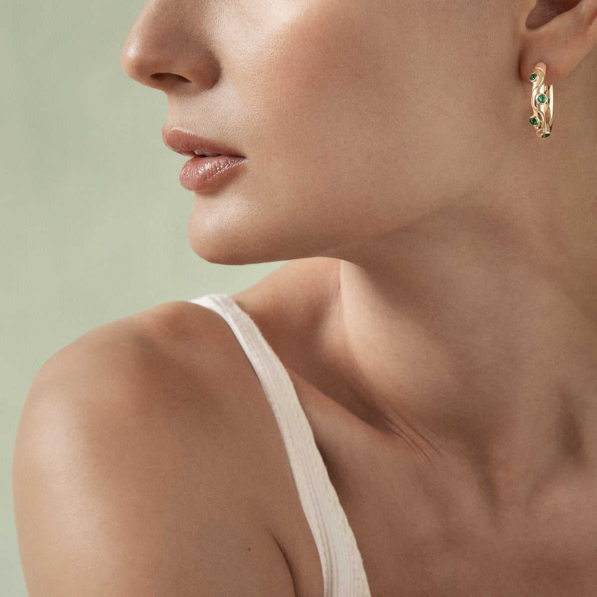 Mark Henry Emerald Riva Crest Hoops in 18K Yellow Gold