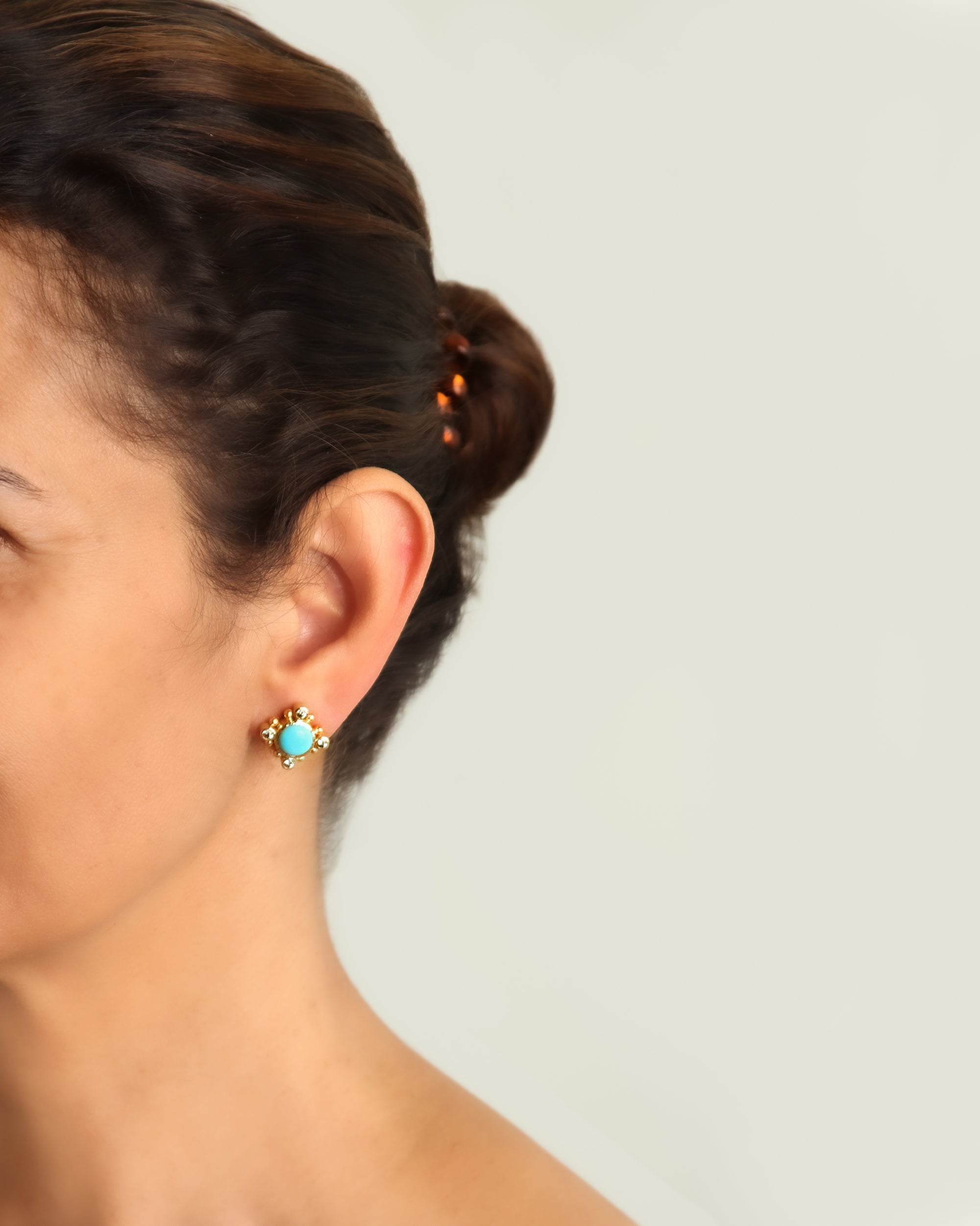 Elizabeth Locke Turquoise & Zircon Stud Earrings in Yellow Gold