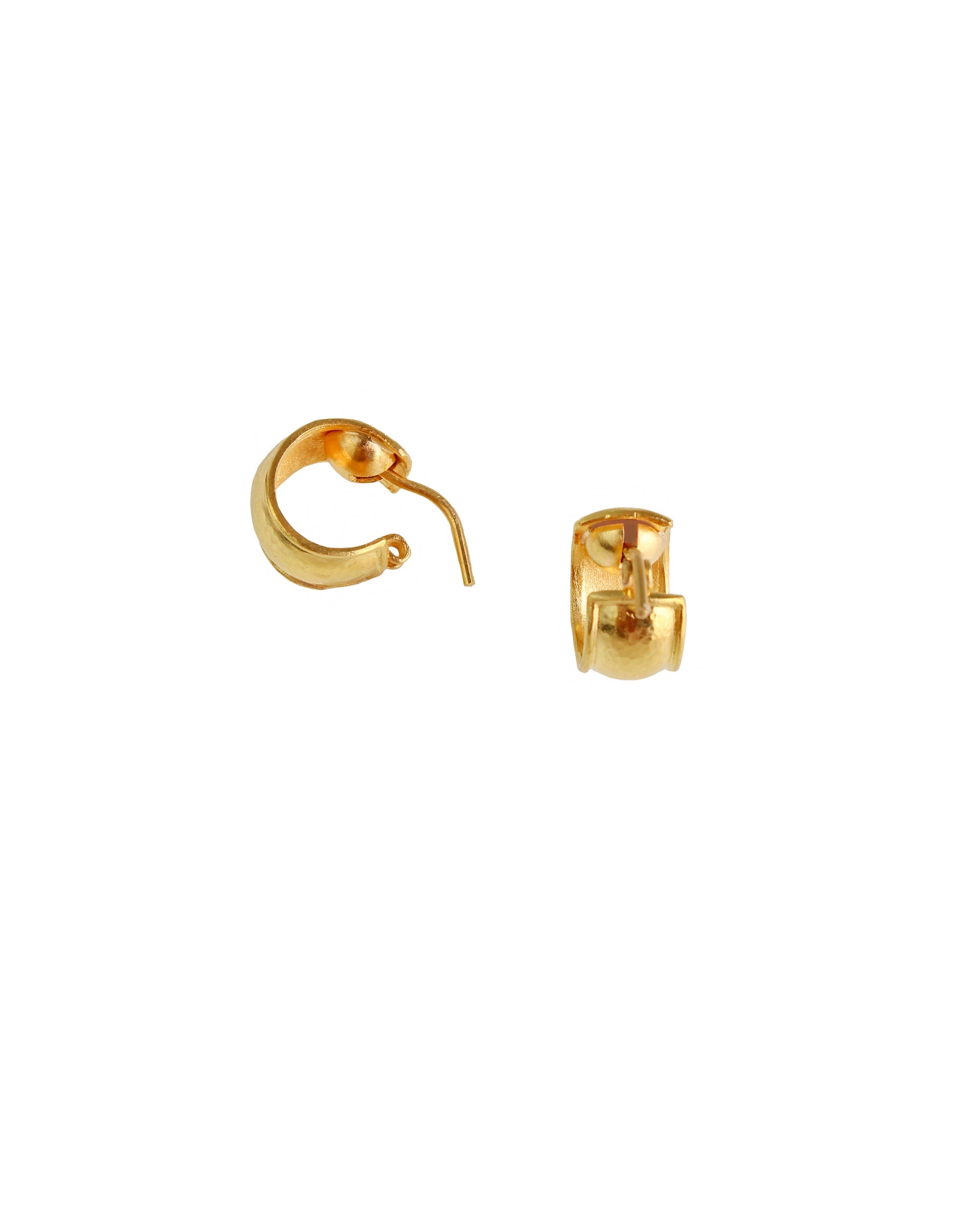 Elizabeth Locke Baby Curved Hoops in Yellow Gold