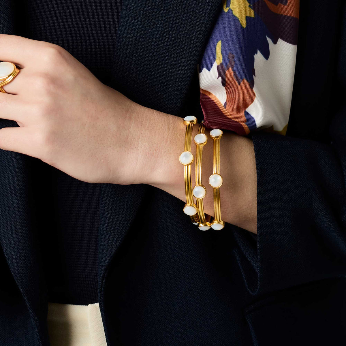 Julie Vos Essex Stone Bangle in Obsidian Black