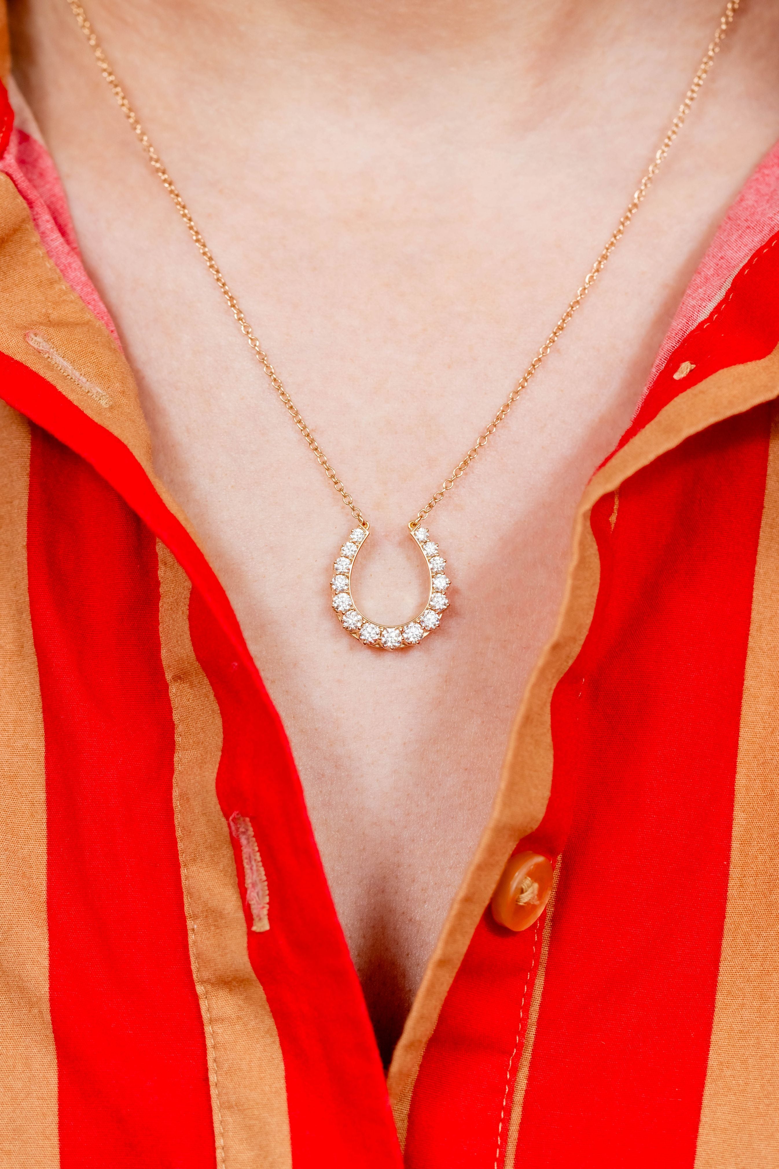 Custom 1.00CT Diamond Horseshoe Pendant Necklace in 14K Yellow Gold