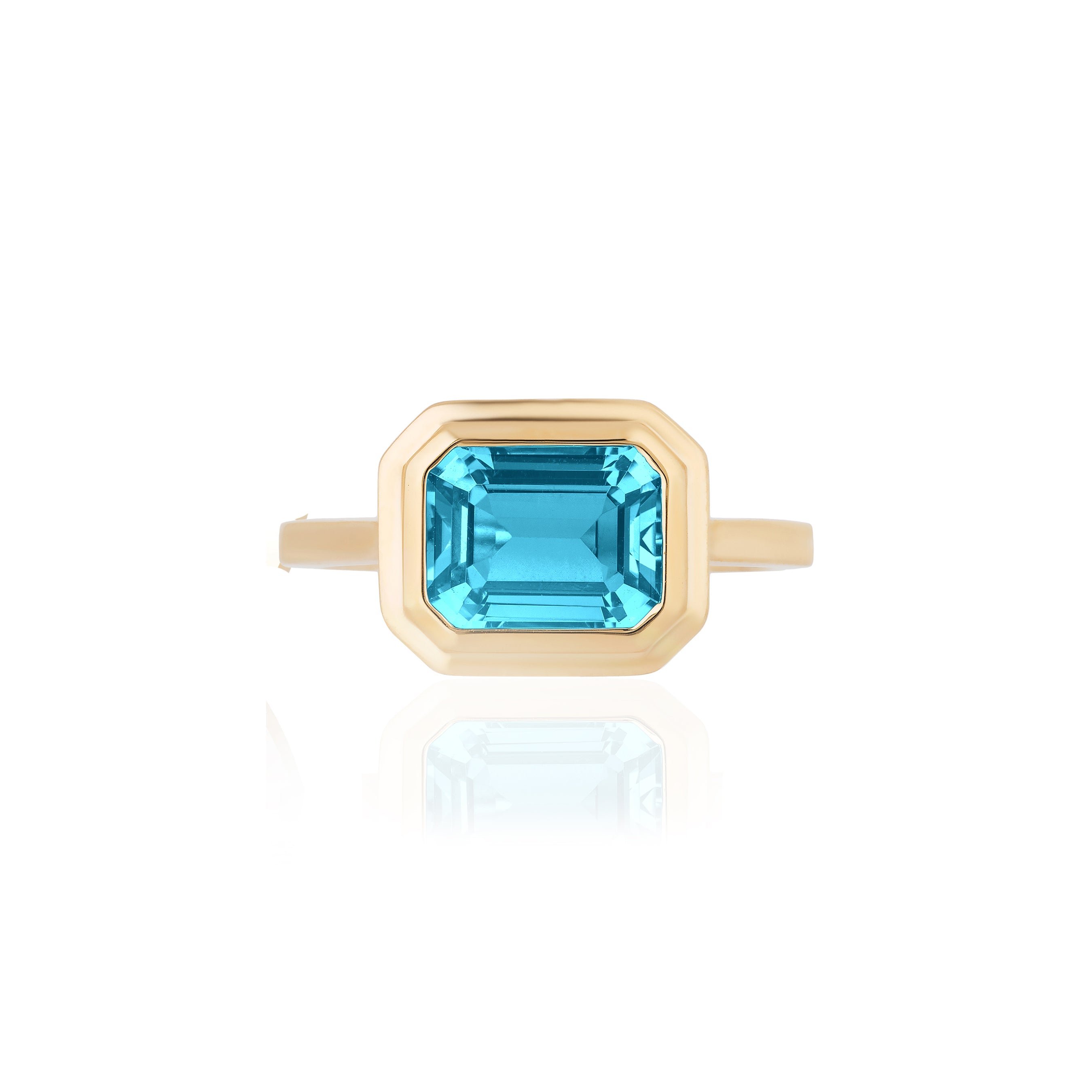 Goshwara Manhattan Blue Topaz Emerald Cut Bezel Set Ring in Yellow Gold