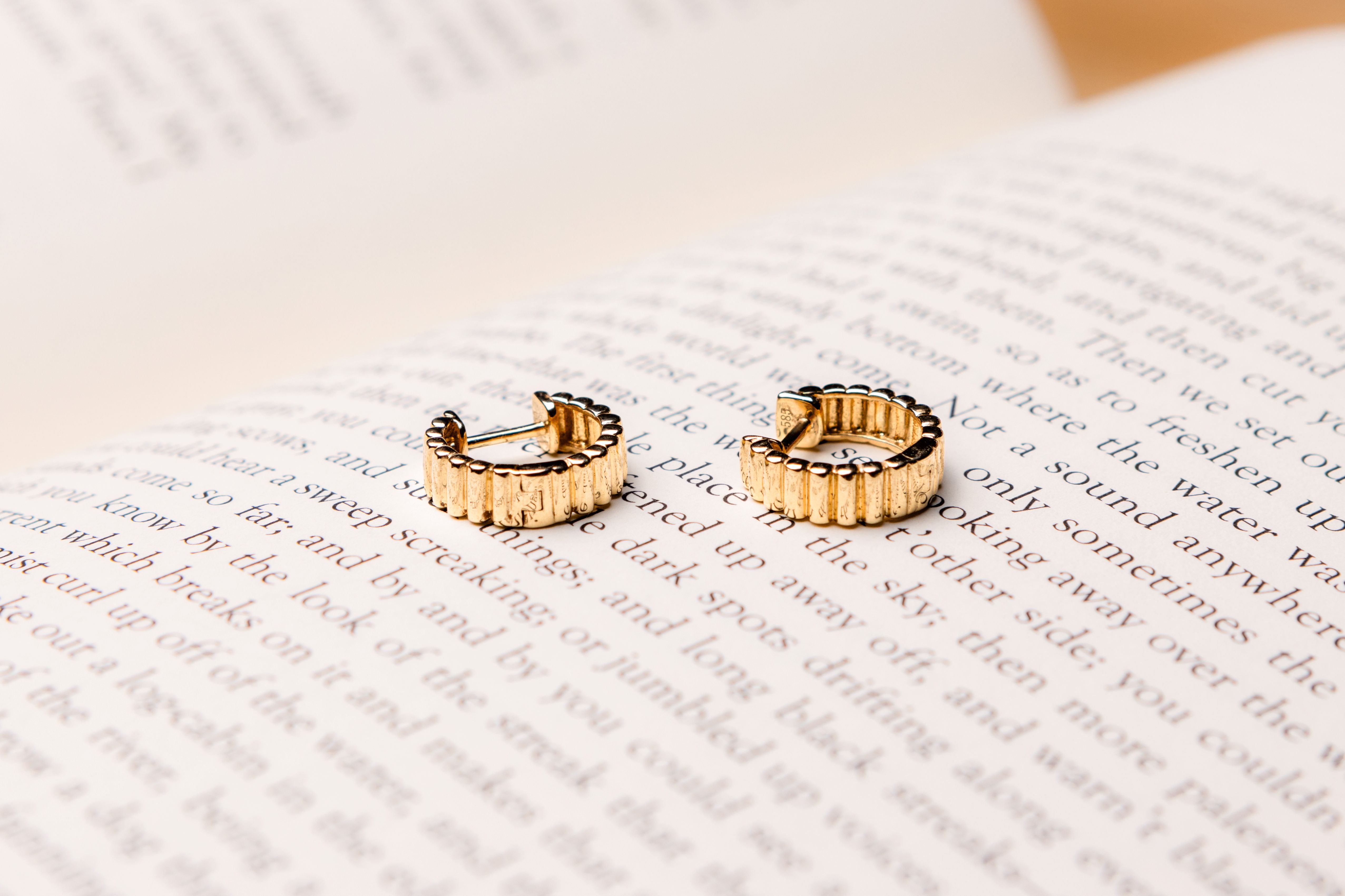 Gold Fluted Huggie Earring in 14K Yellow Gold