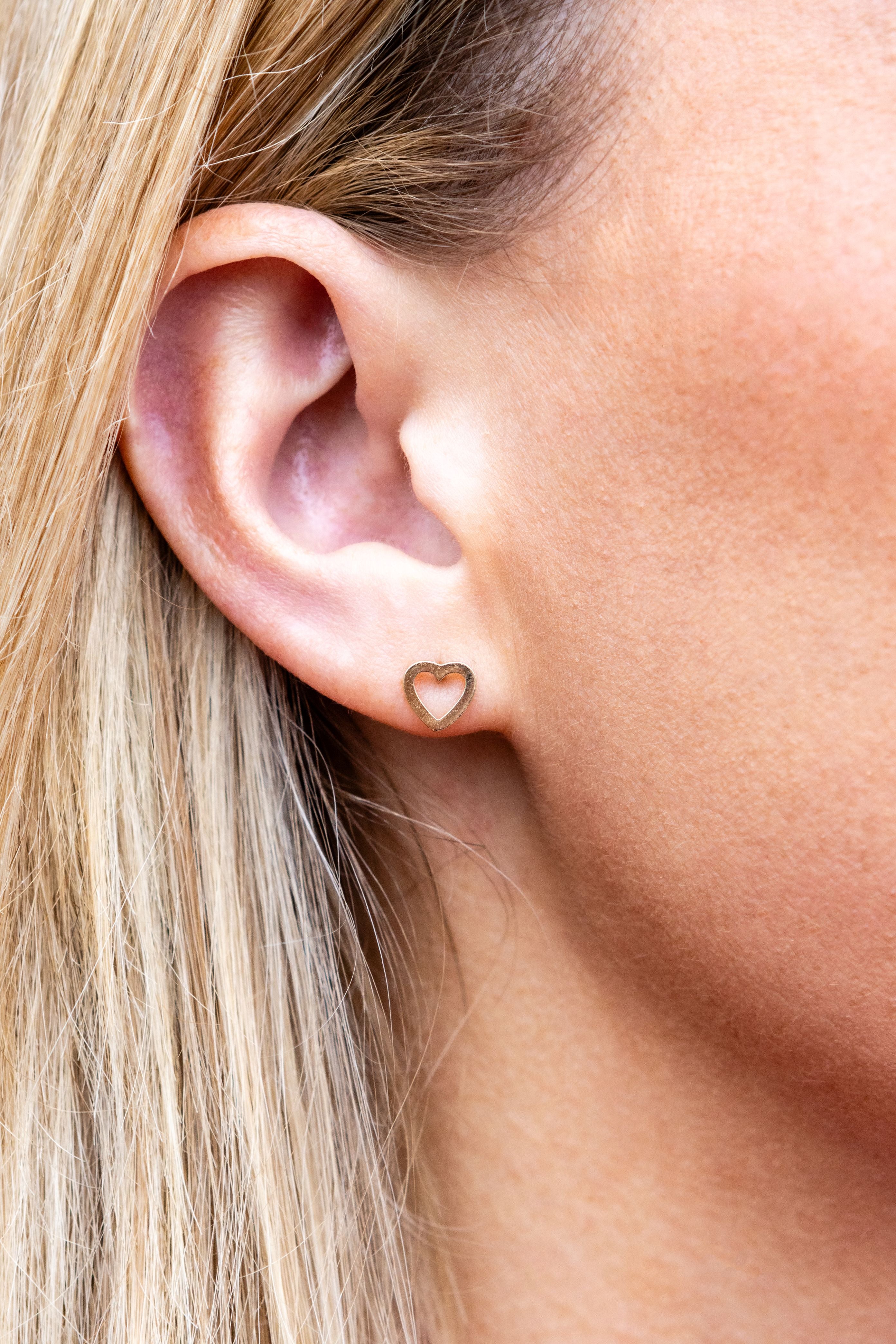 Open Heart Stud Earrings in 14K Yellow Gold