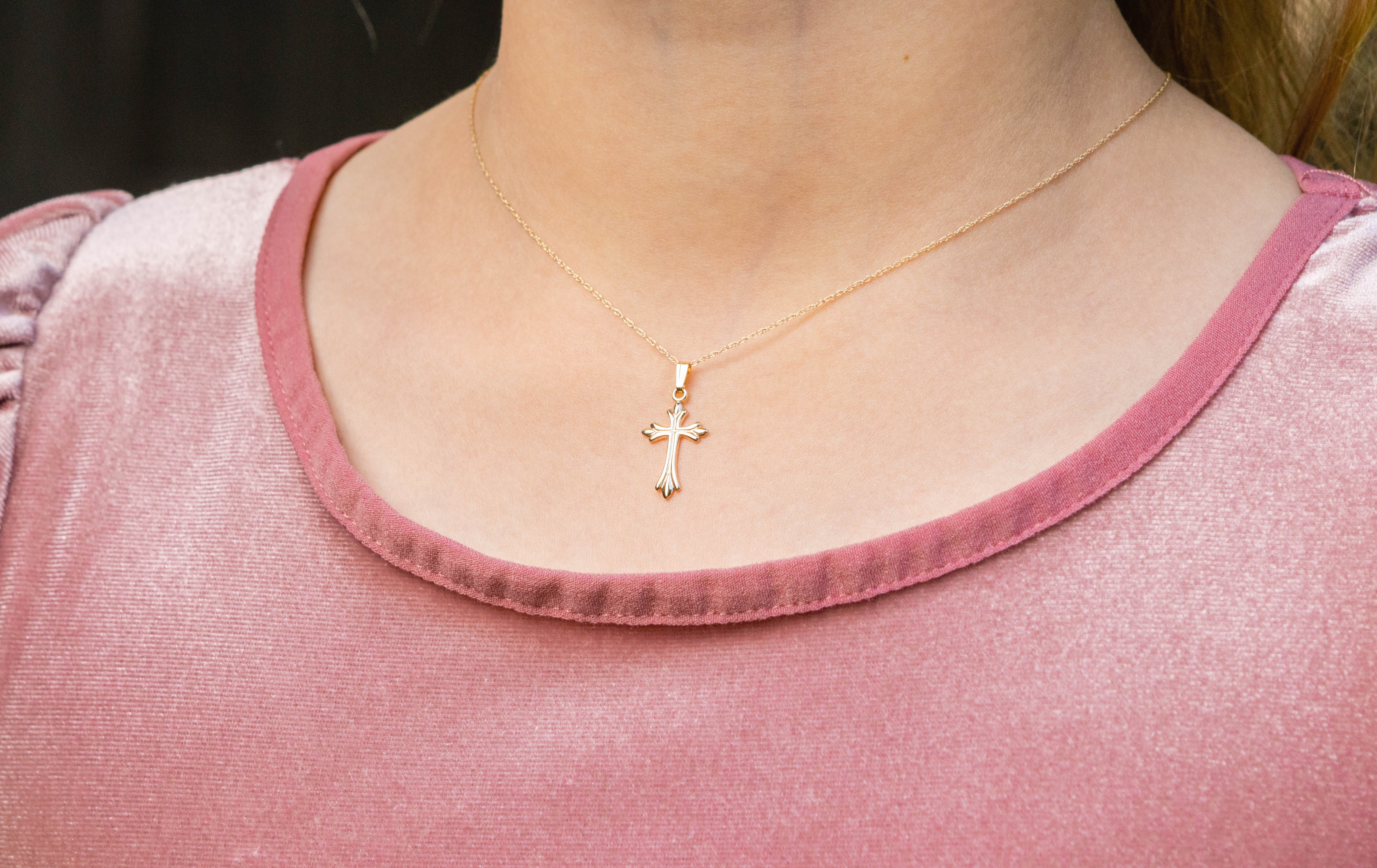 Children's Flare Cross Pendant Necklace in 14K Yellow Gold