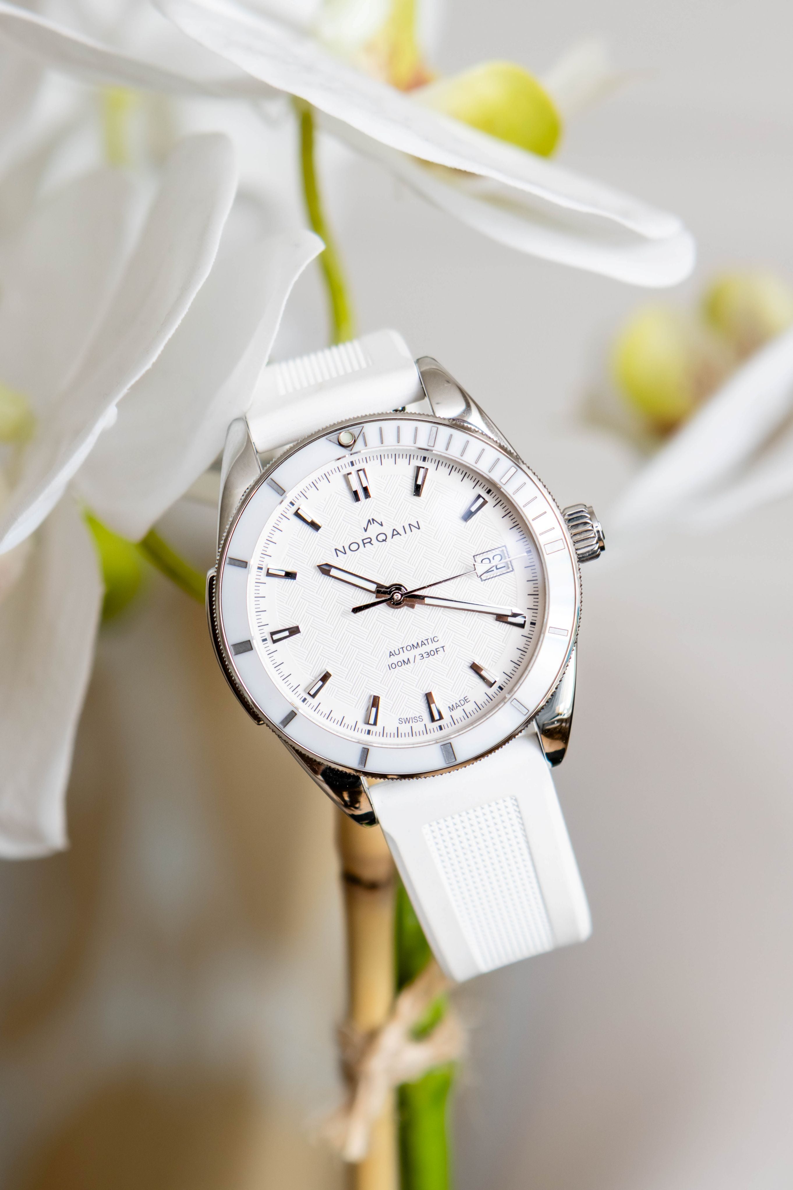 Norqain Adventure Sport White N1800.08S05.W01