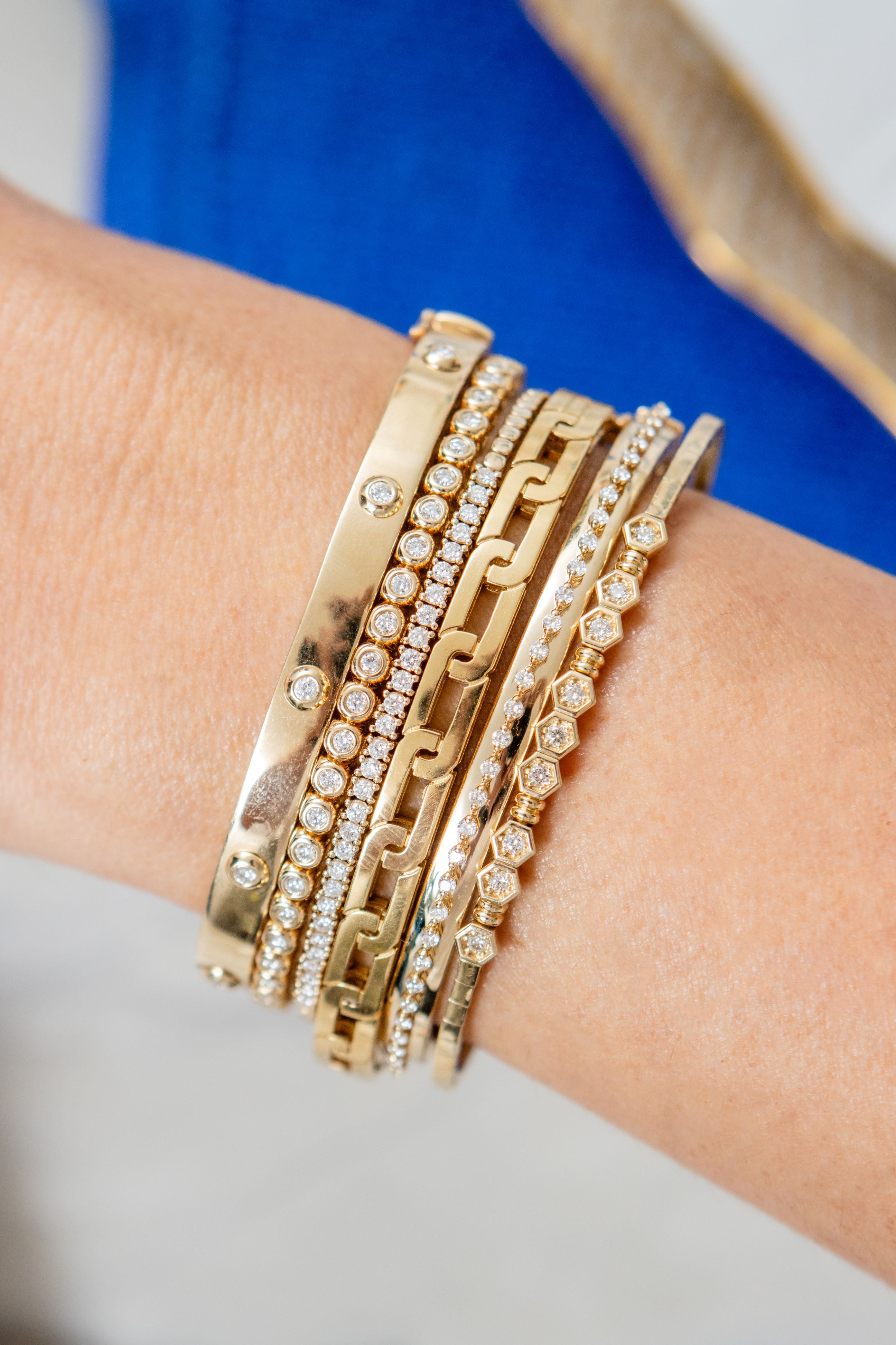 5 Diamond Bezel Station Bangle Bracelet in 14K Yellow Gold