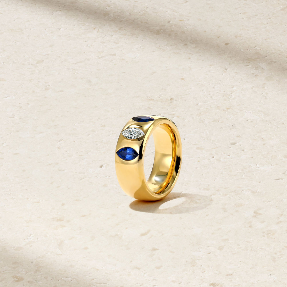 Mark Henry Diamond & Sapphire Grand Guardian Ring in 18K Yellow Gold, Size 7